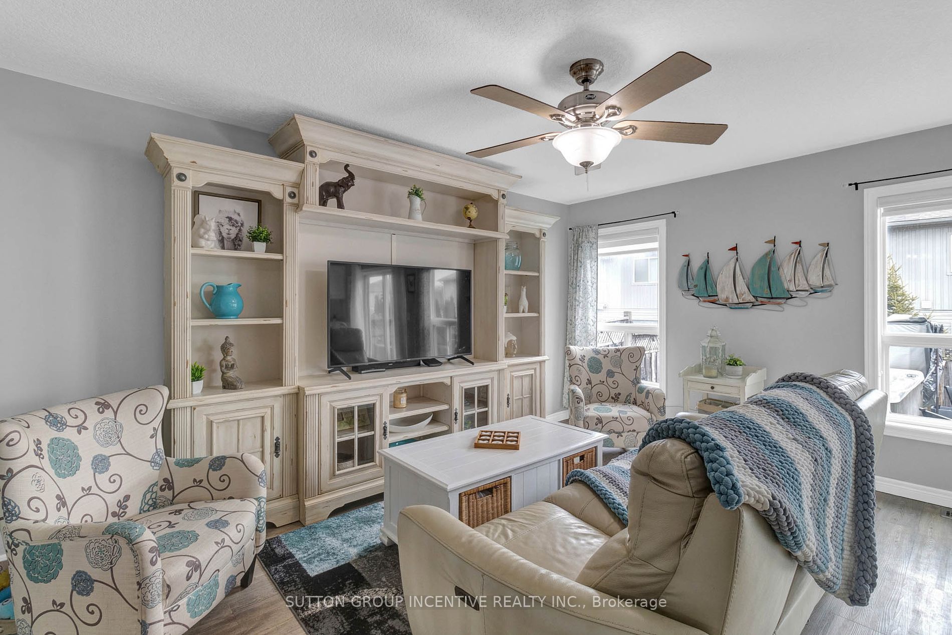 800 West Ridge Boulevard #121