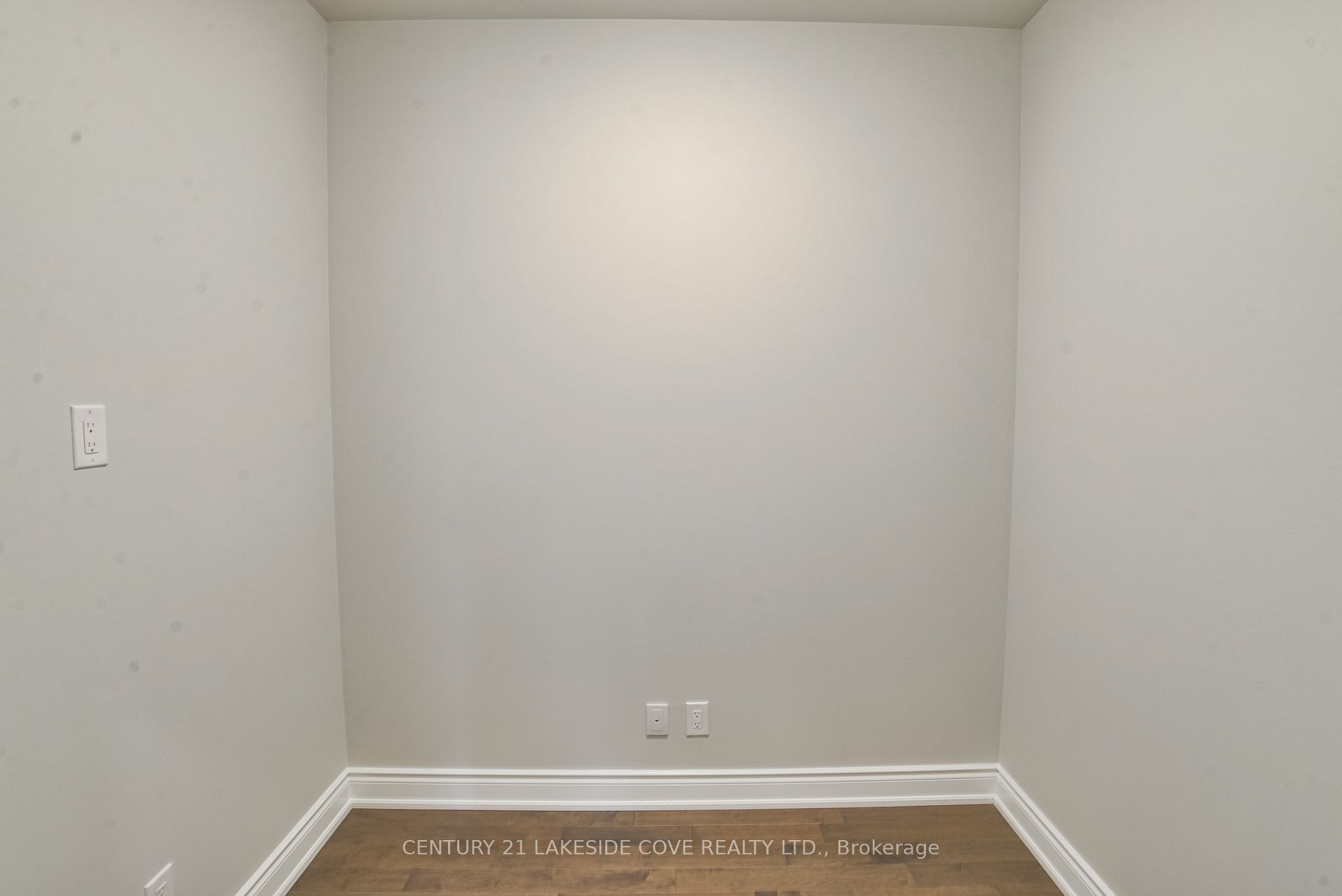90 Orchard Point Rd, #402