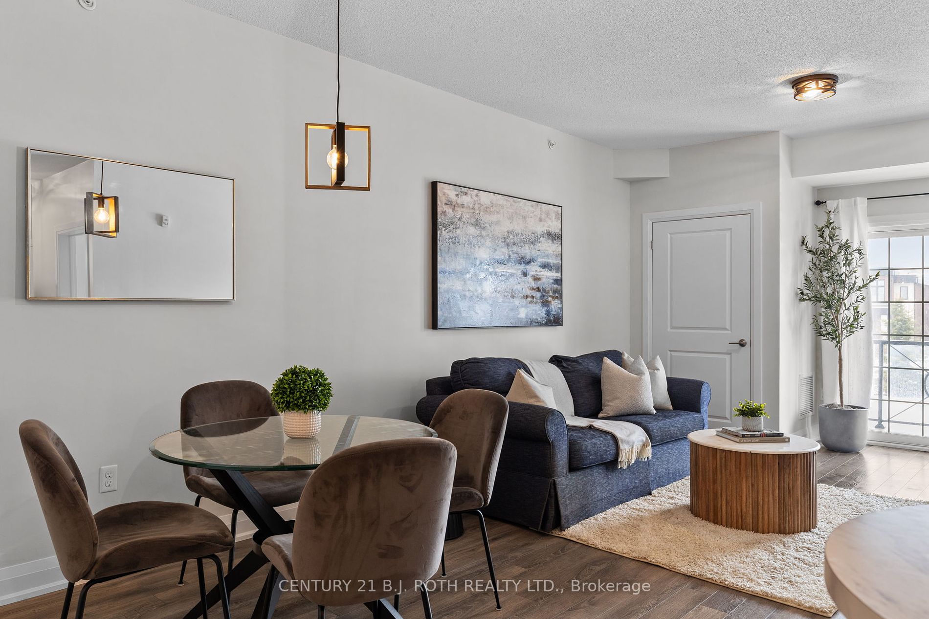 5 GREENWICH Street, #109