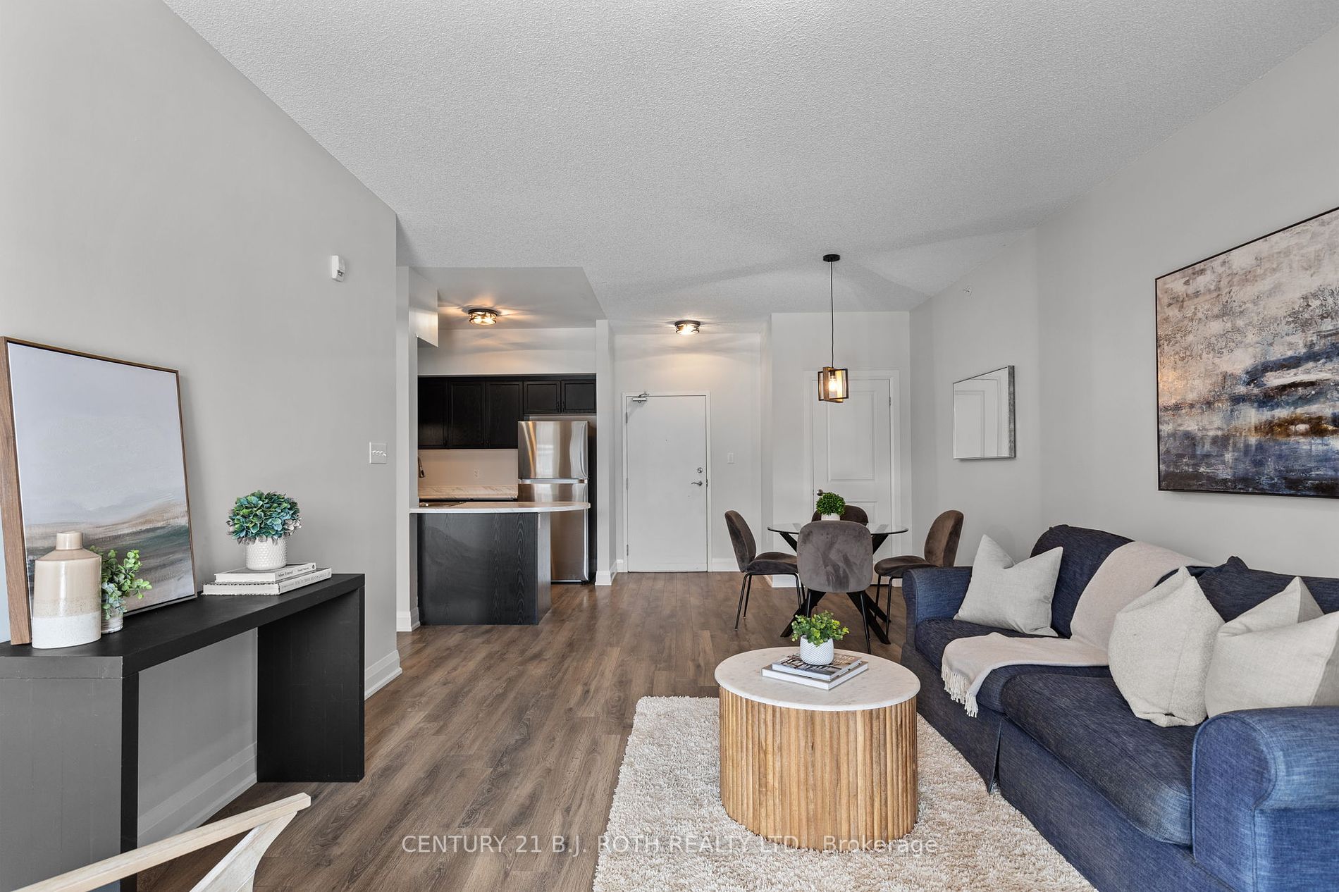 5 GREENWICH Street, #109