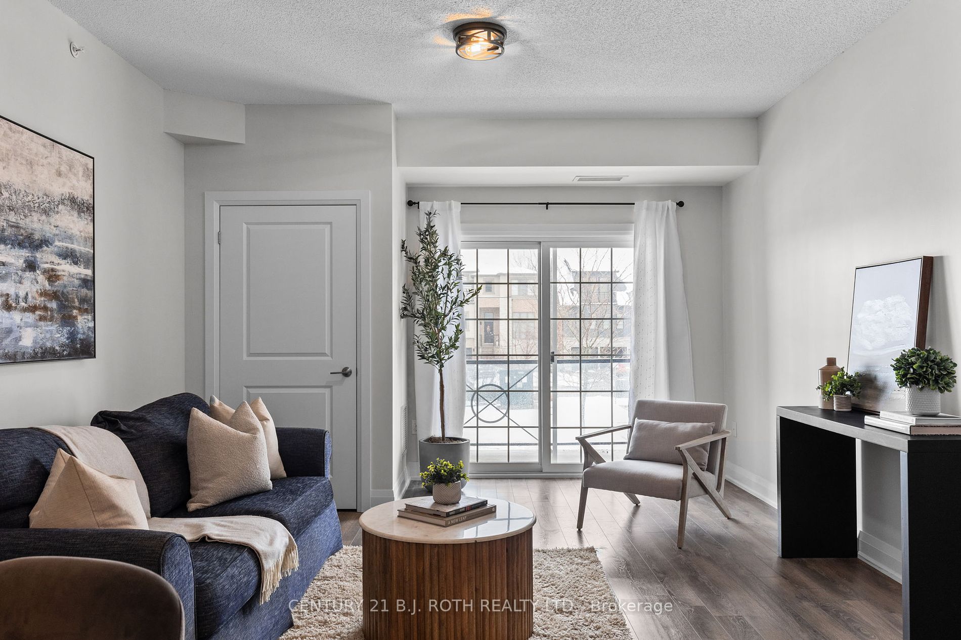 5 GREENWICH Street, #109