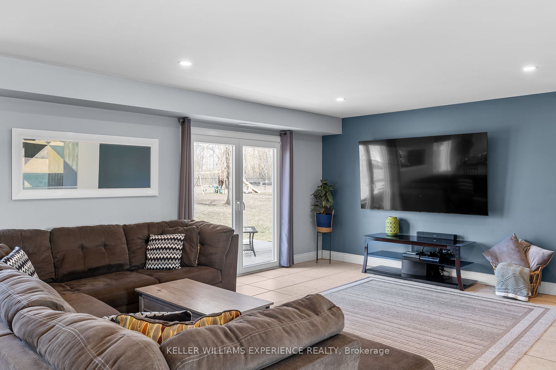 10871 Highway 12