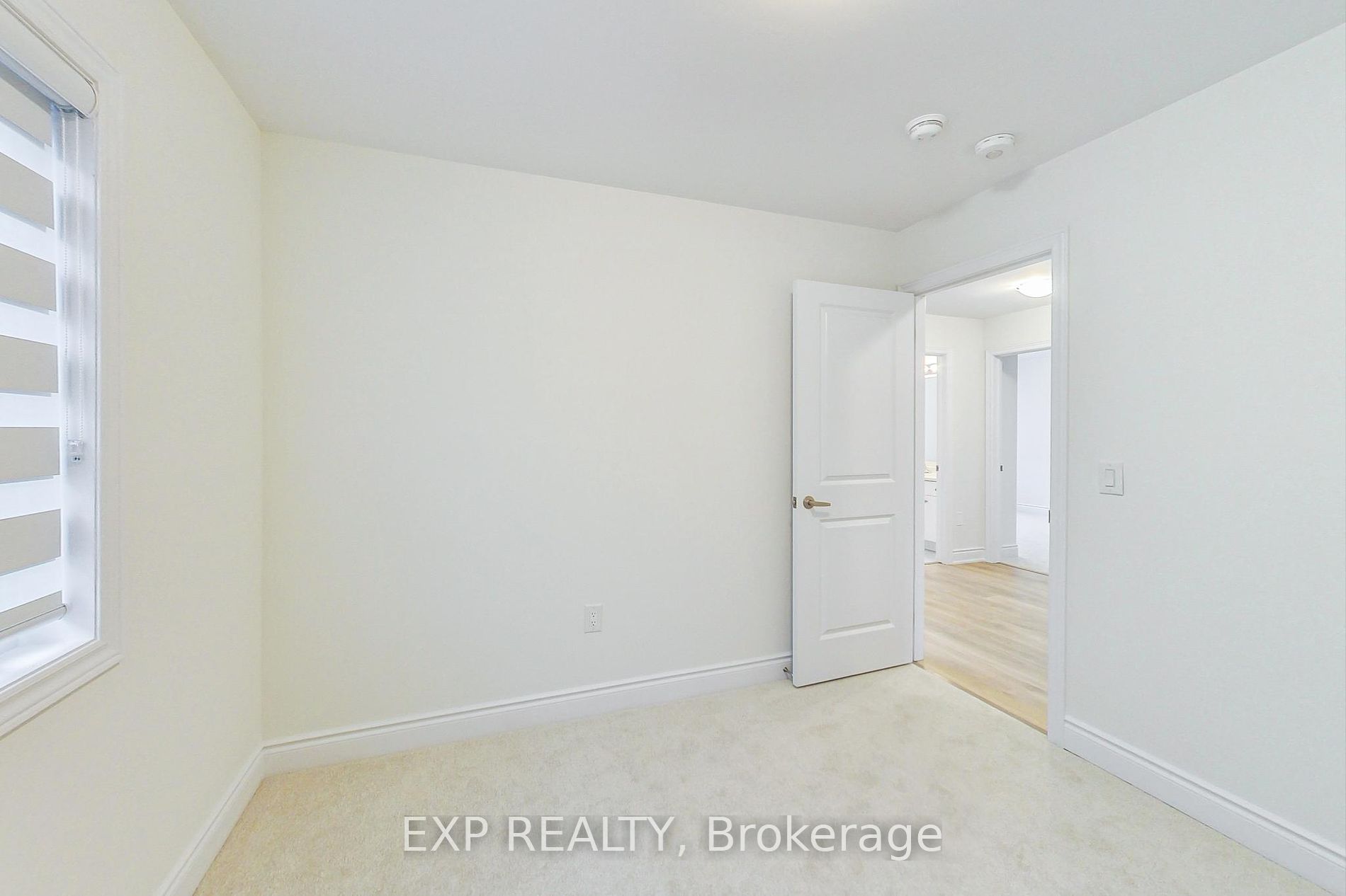 11 Union Boulevard