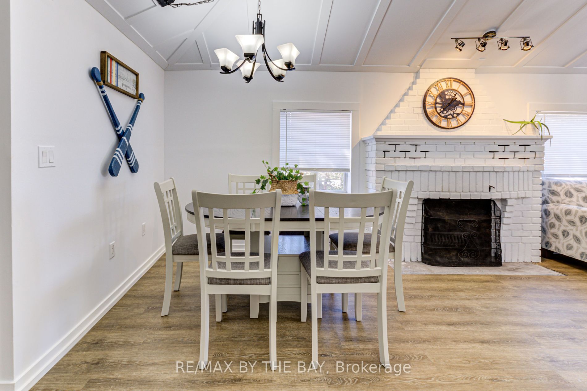 278 Coastline Drive