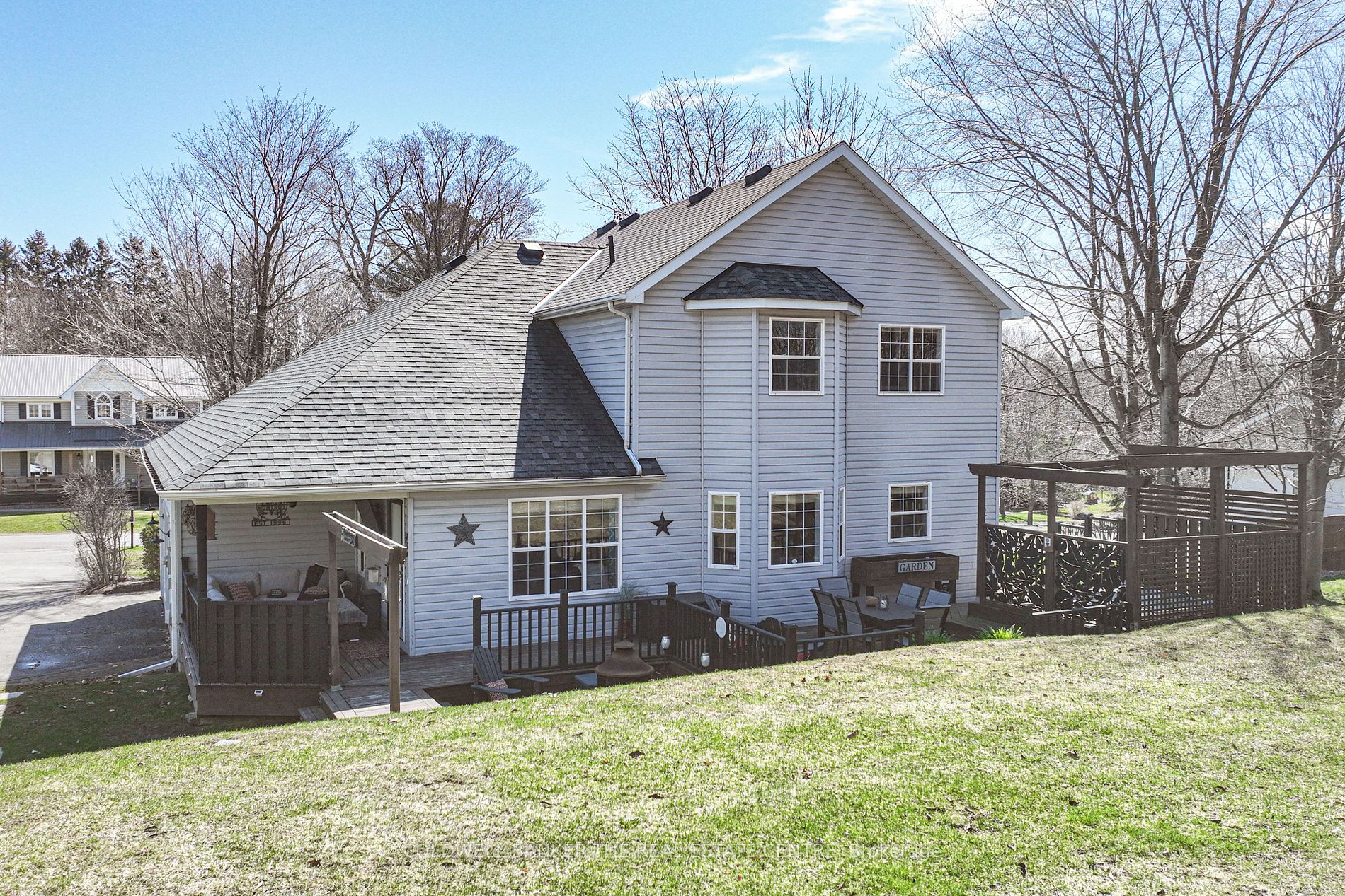 4254 Forest Wood Drive