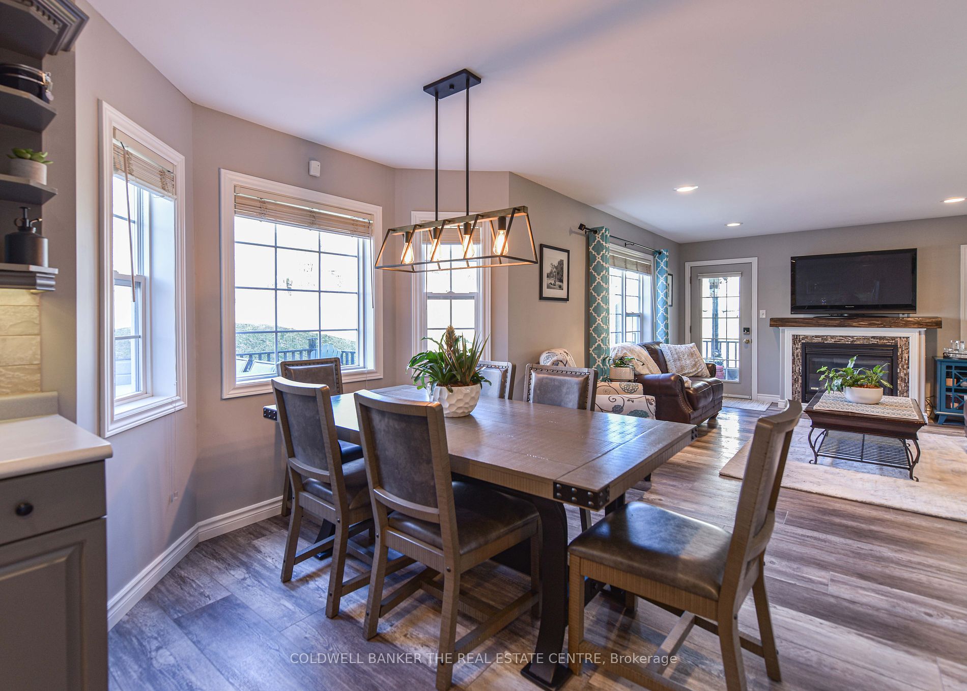 4254 Forest Wood Drive