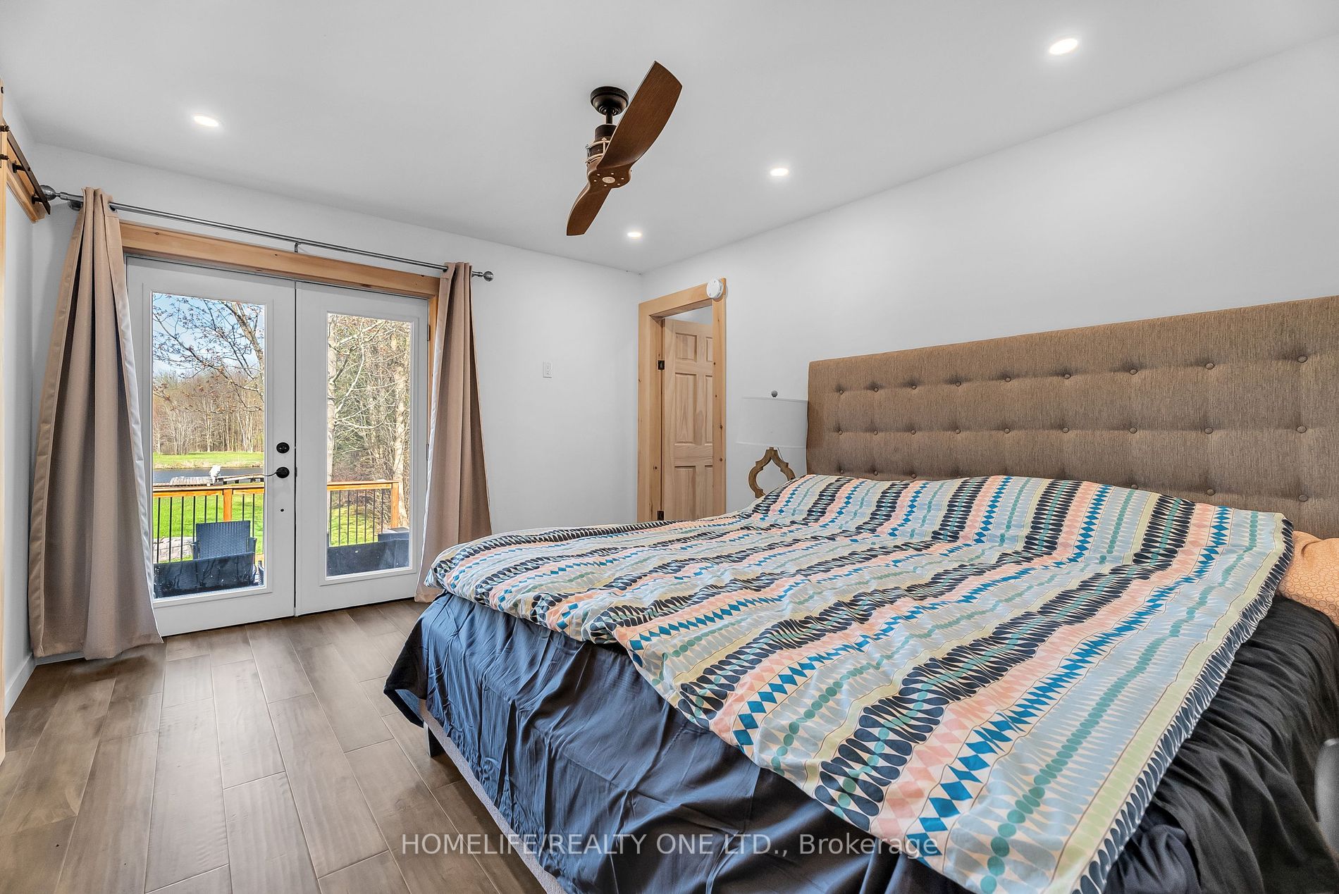4055 Glen Cedar Dr