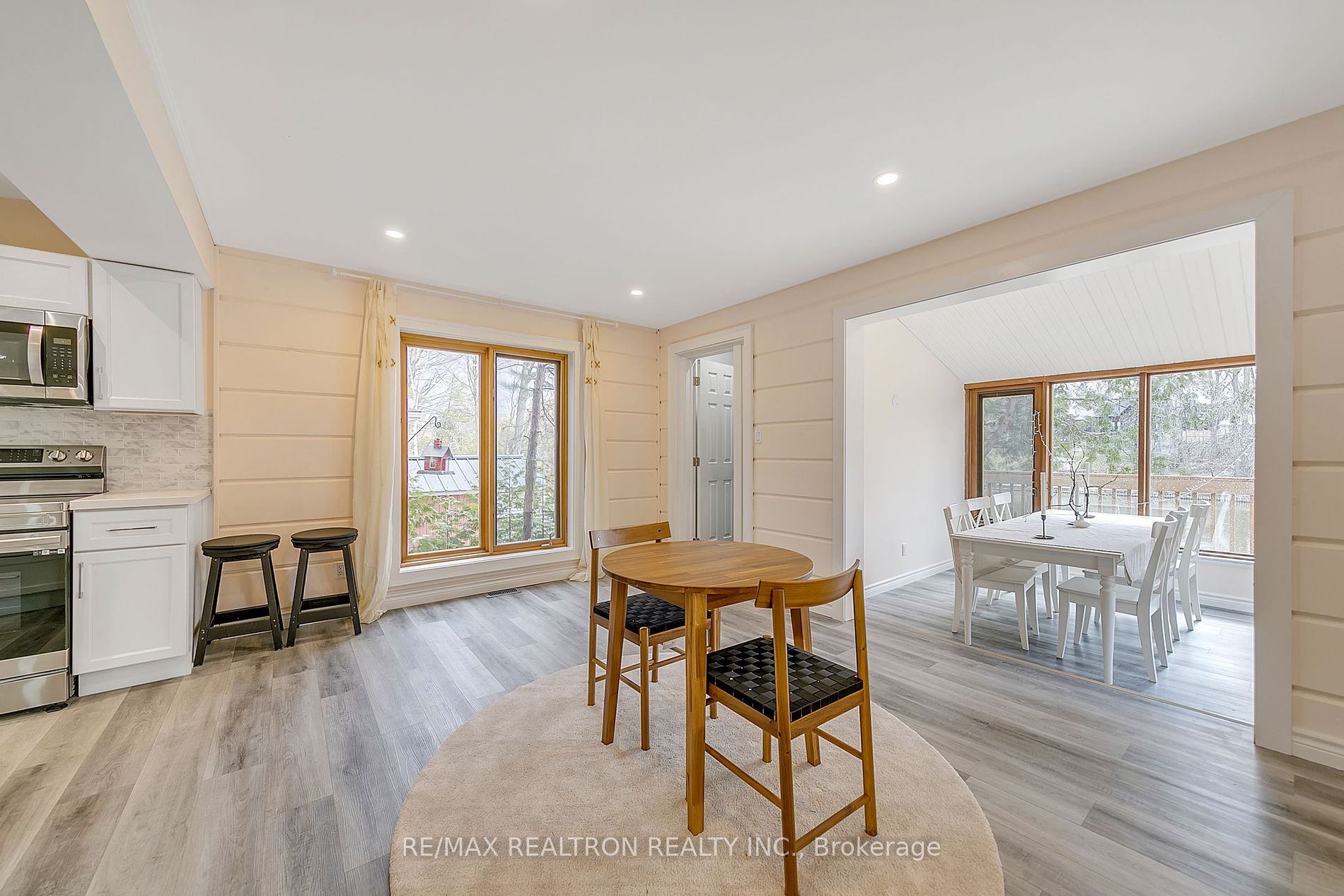646 Oxbow Park Drive
