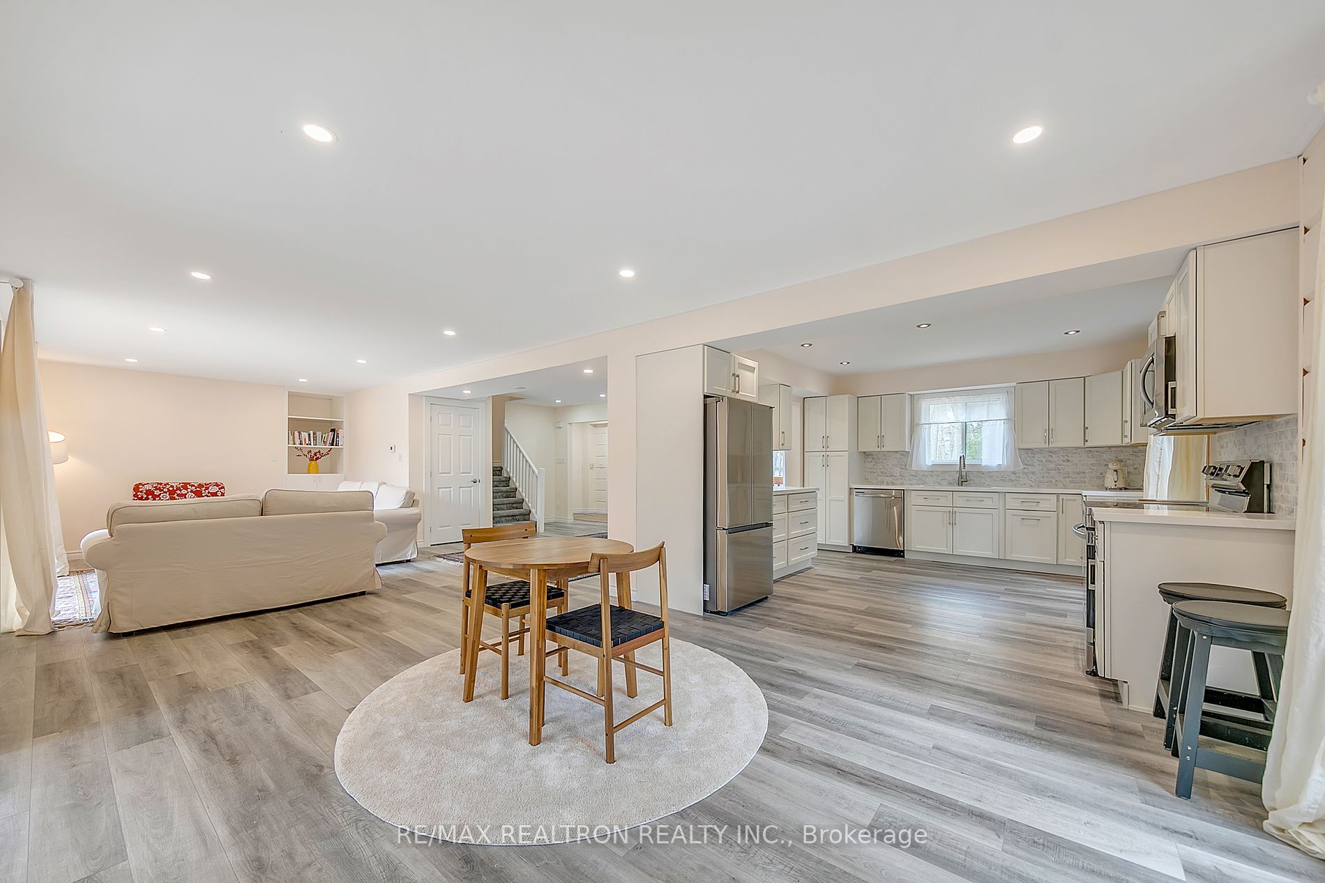 646 Oxbow Park Drive