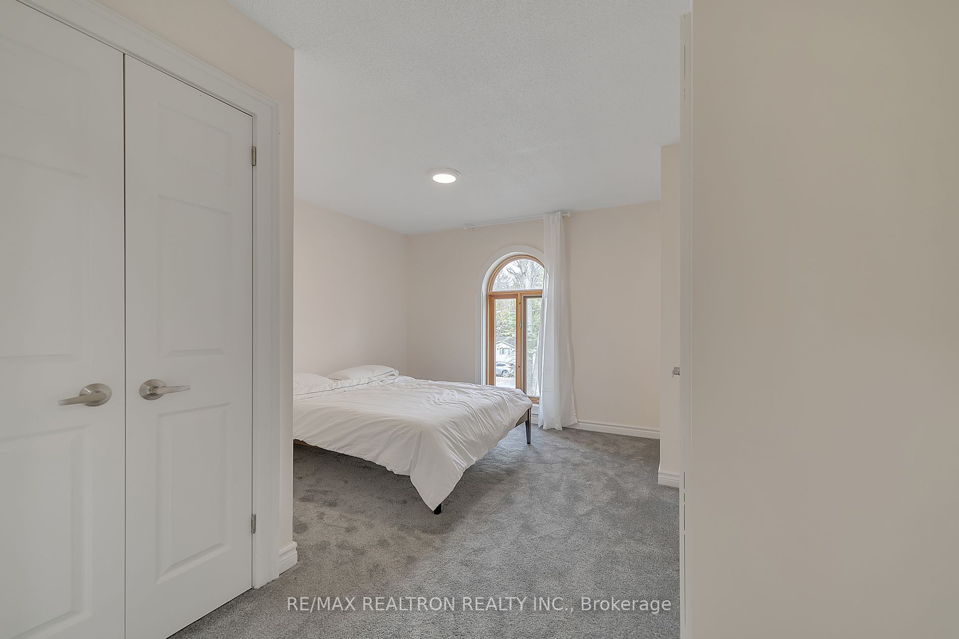 646 Oxbow Park Drive