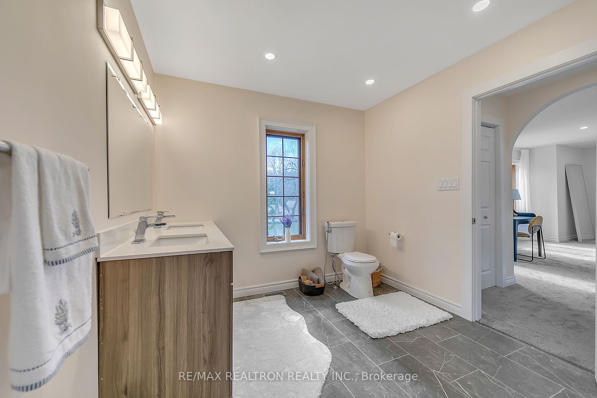 646 Oxbow Park Drive