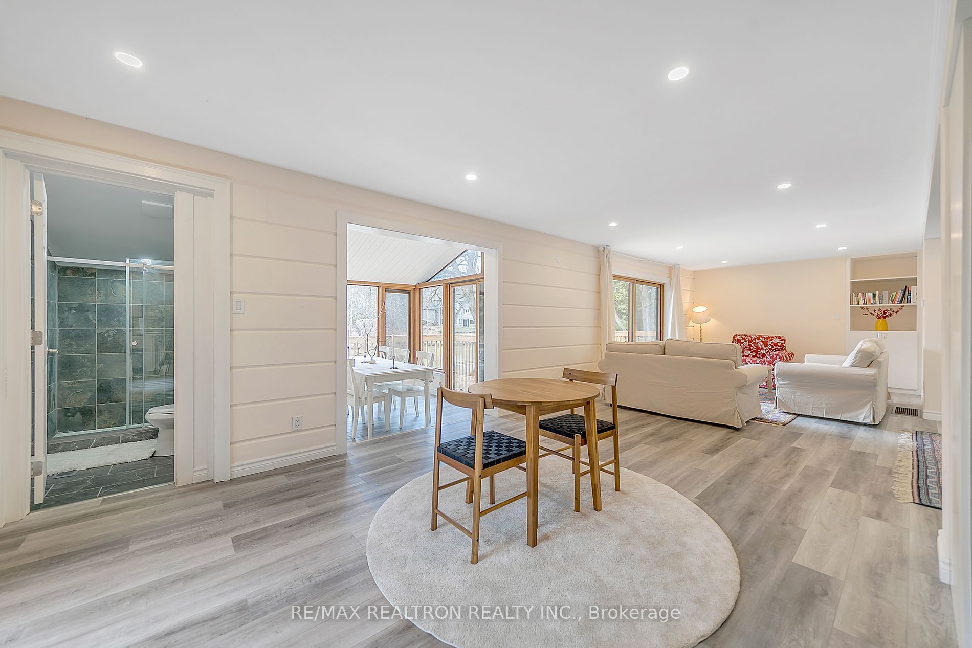 646 Oxbow Park Drive
