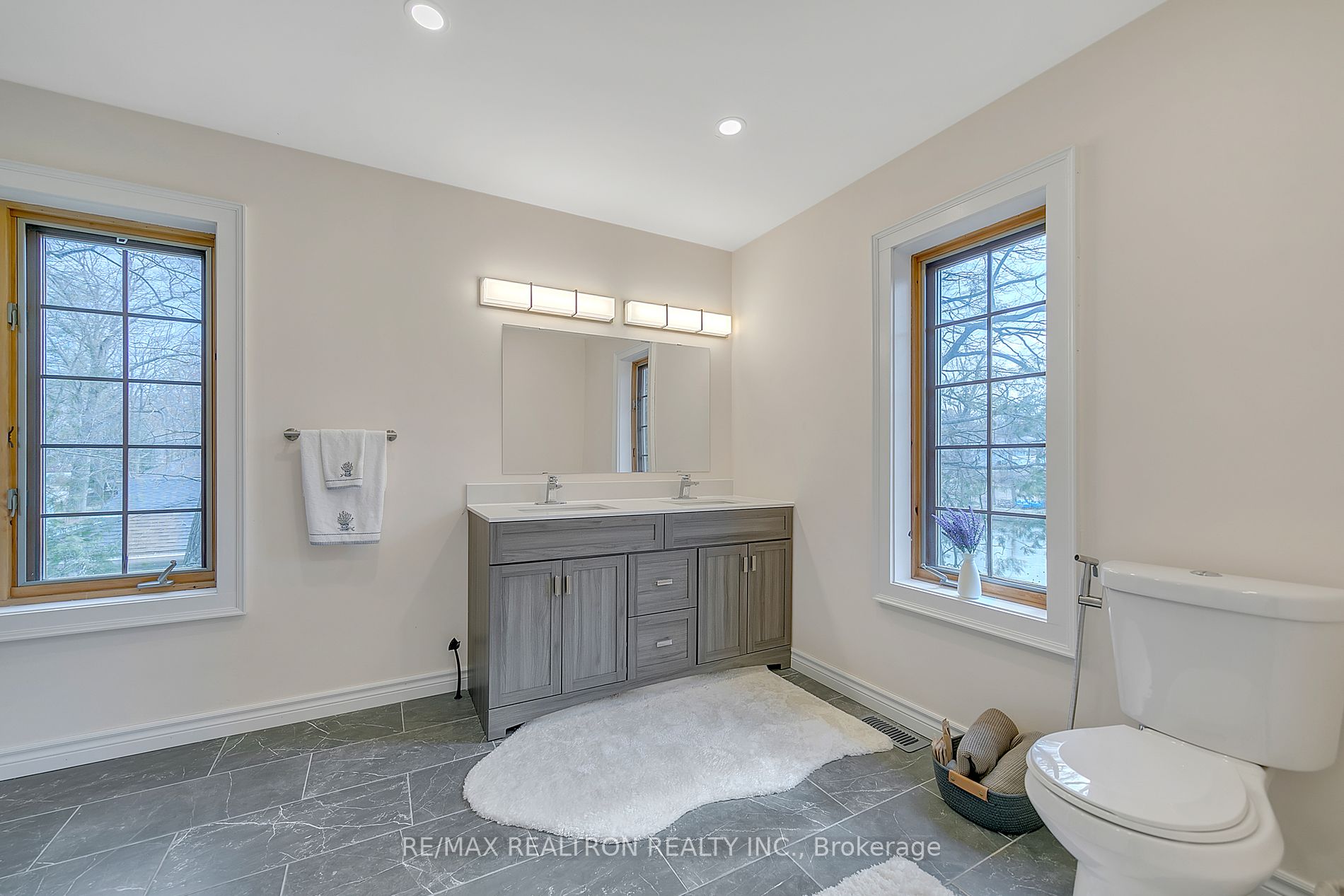 646 Oxbow Park Drive