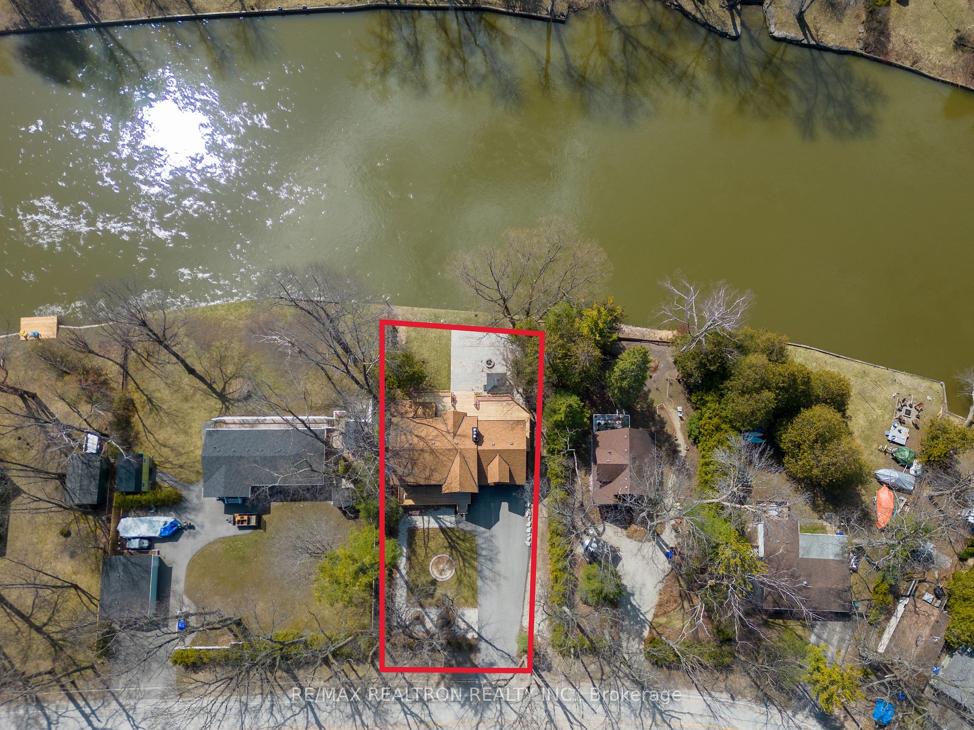 646 Oxbow Park Drive