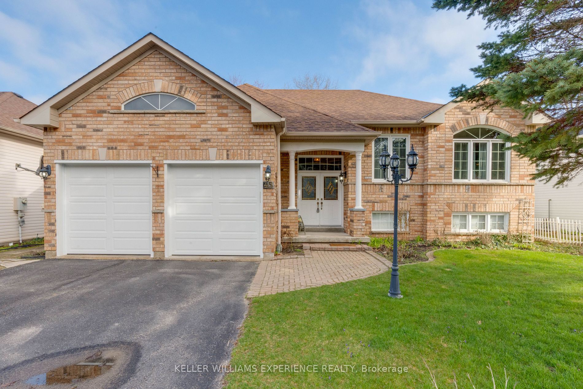 45 BUSH Crescent
