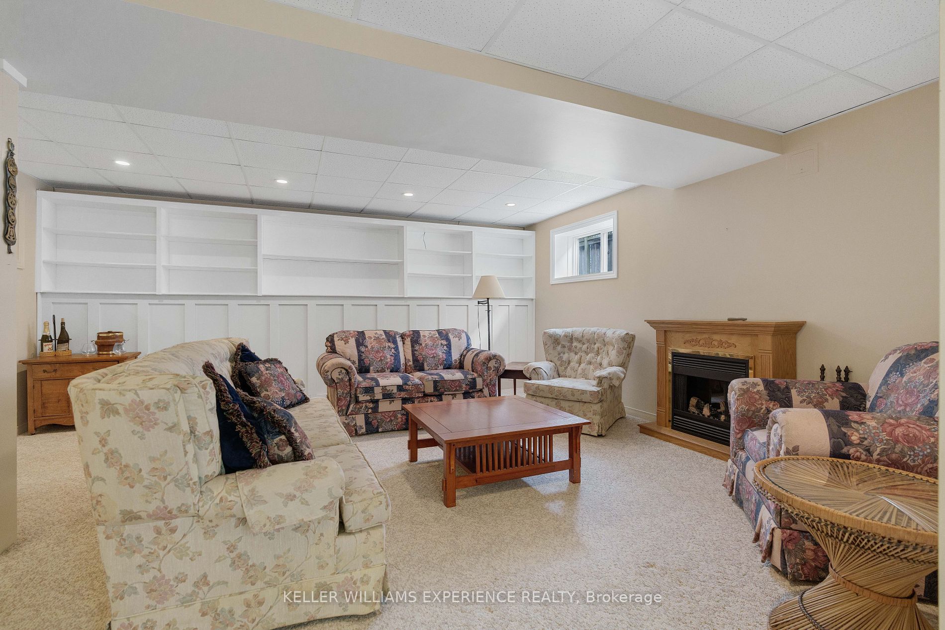 45 BUSH Crescent