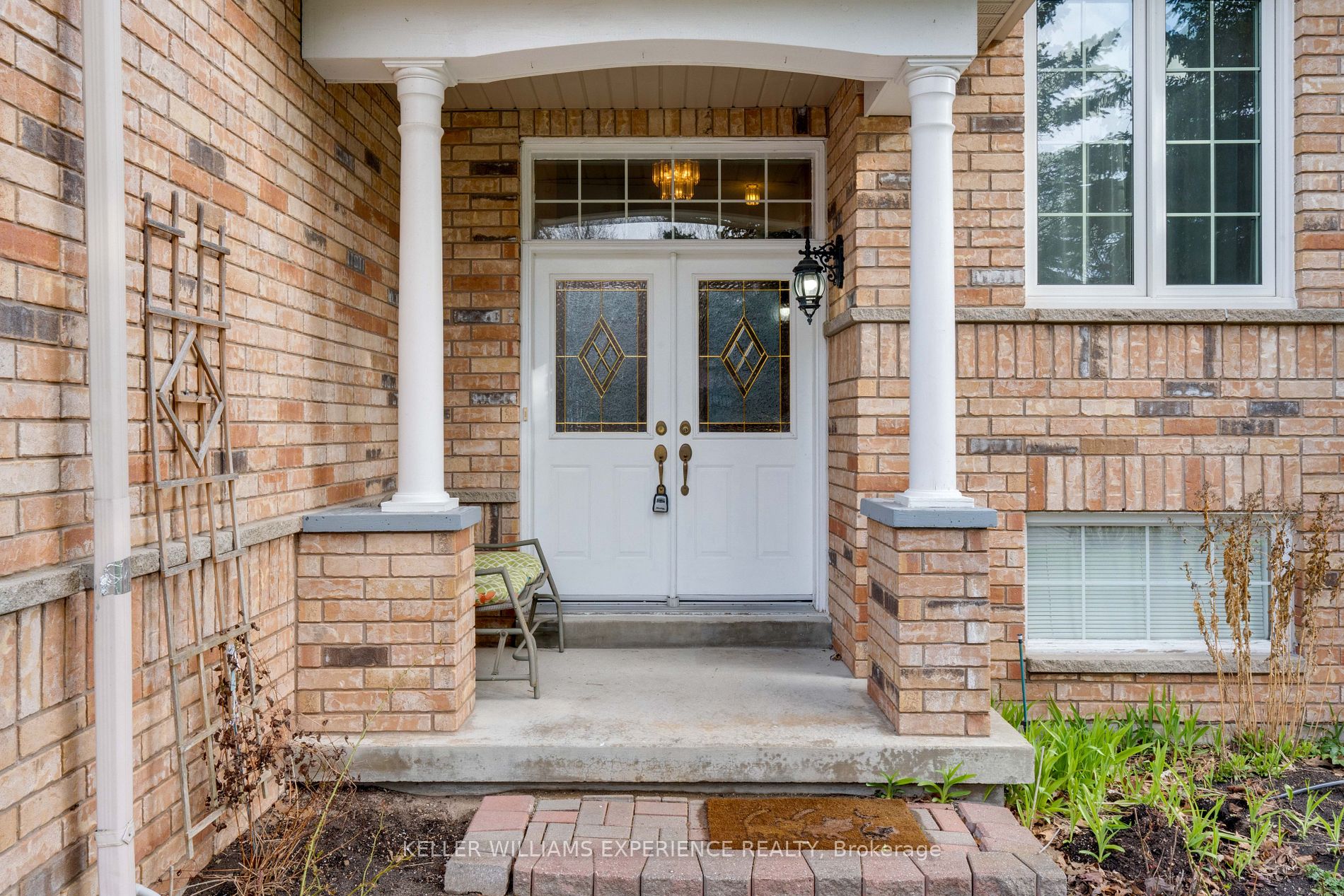 45 BUSH Crescent