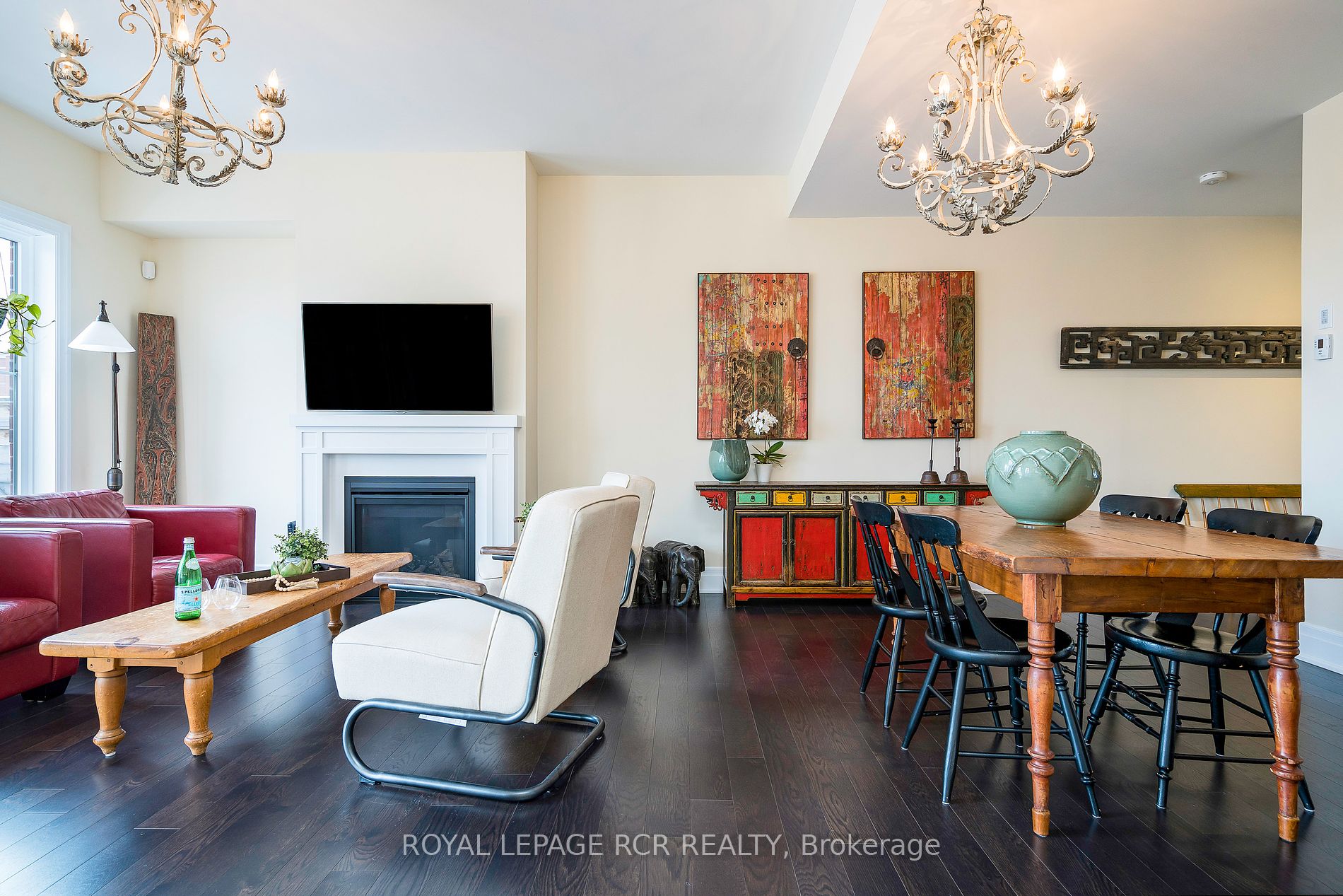 31 Emerson Mews, #3