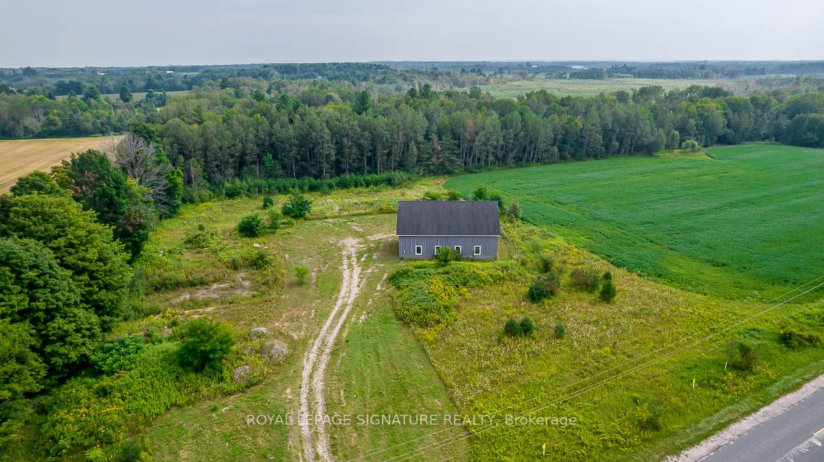 209 15/16 Sideroad