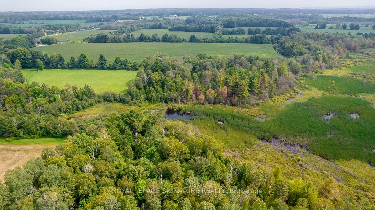 209 15/16 Sideroad