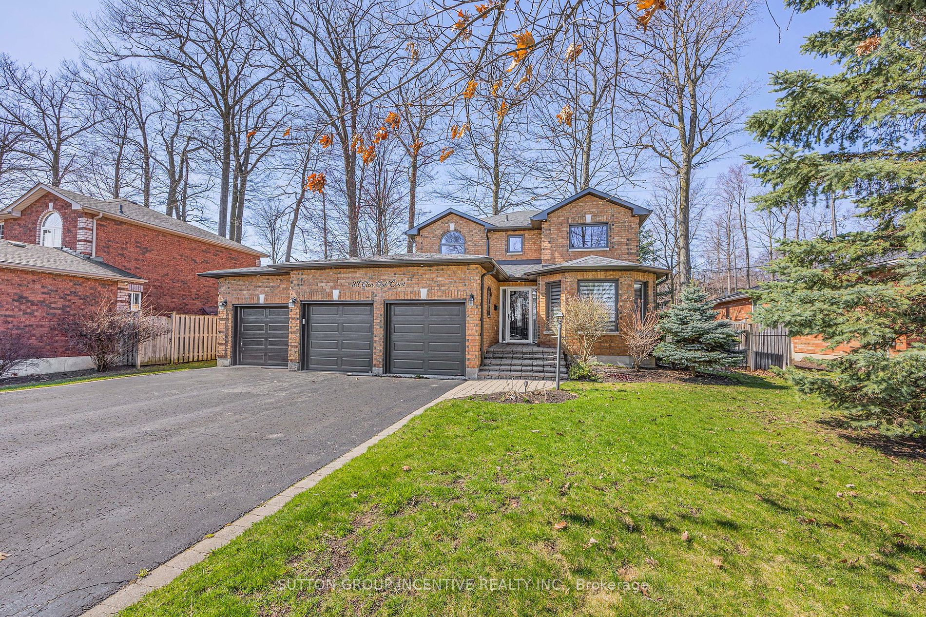 33 Glen Oak Crt
