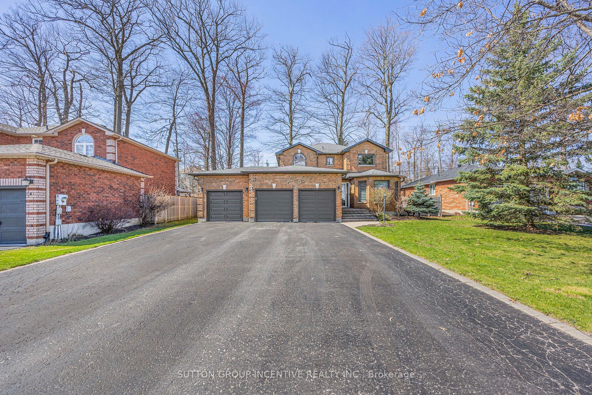 33 Glen Oak Crt