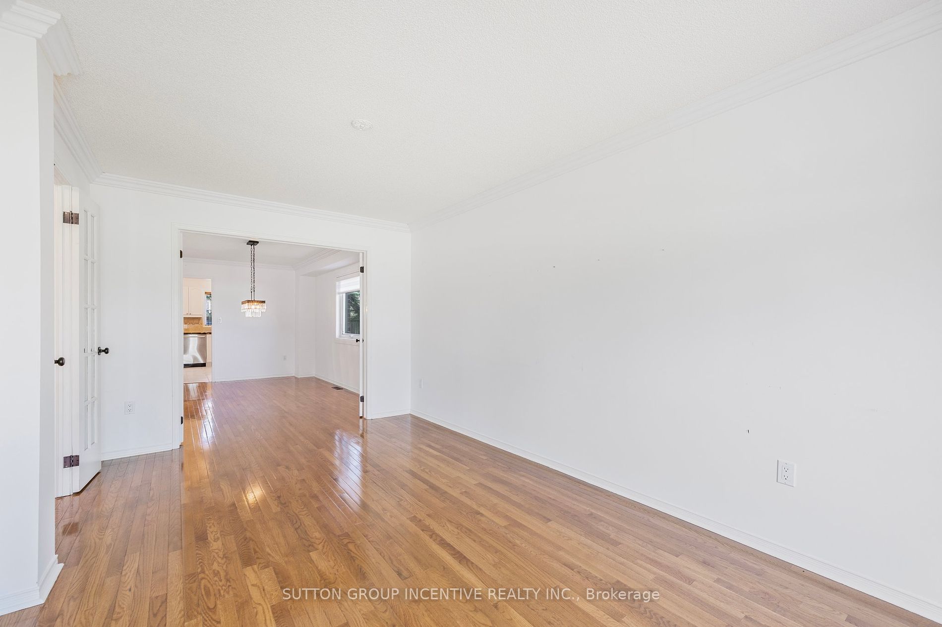 33 Glen Oak Crt