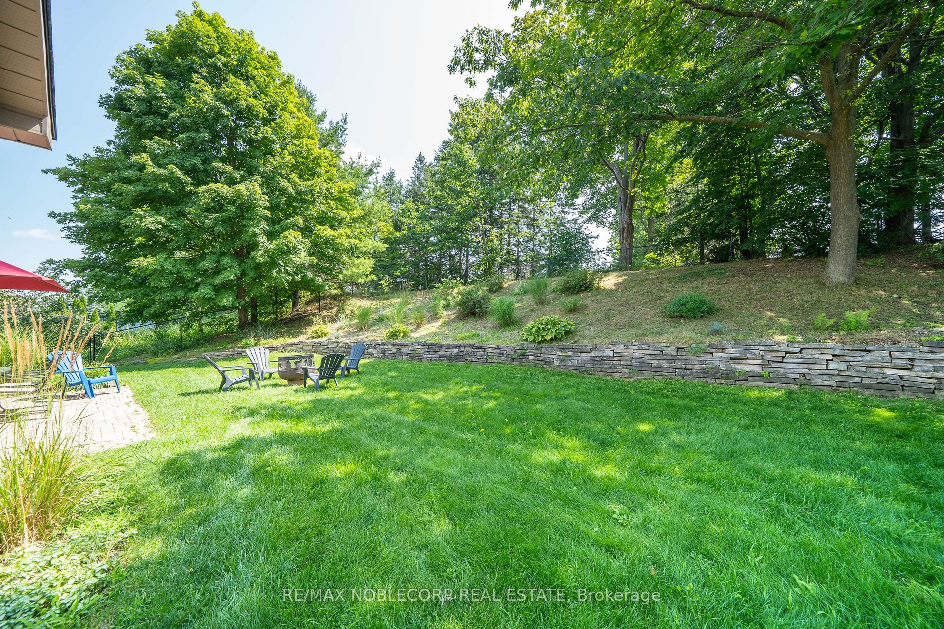 48 Glenhuron Drive