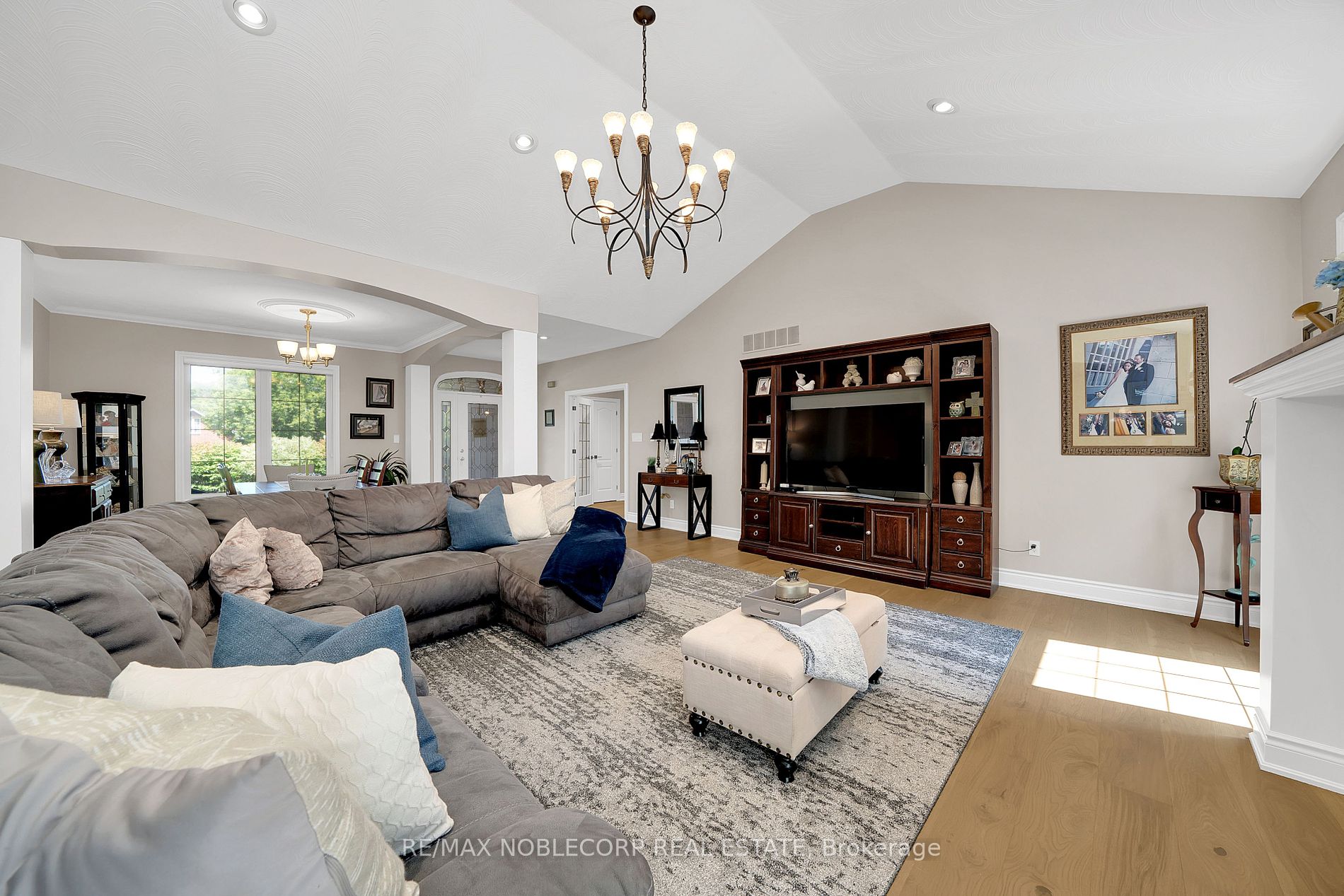 48 Glenhuron Drive
