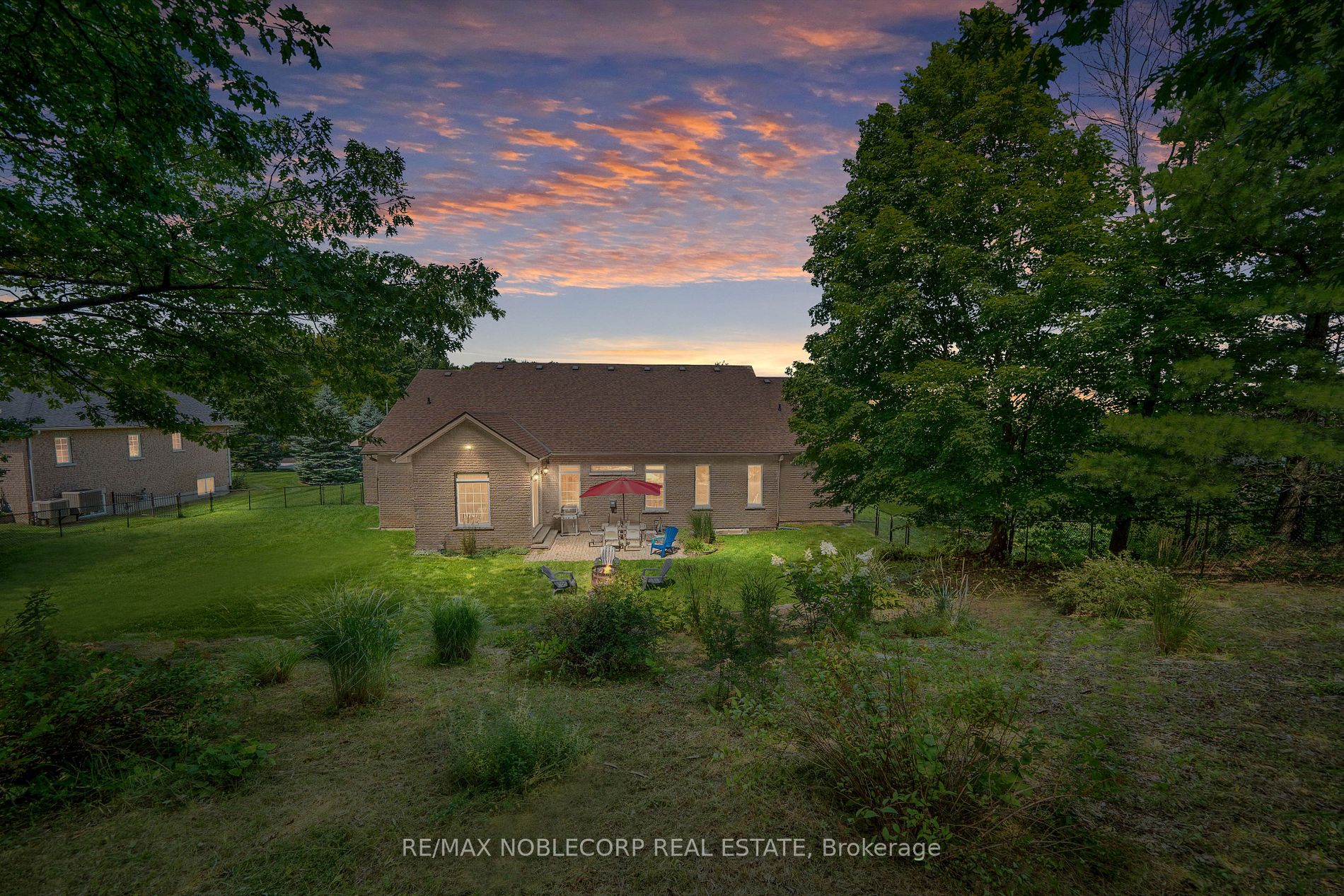 48 Glenhuron Drive