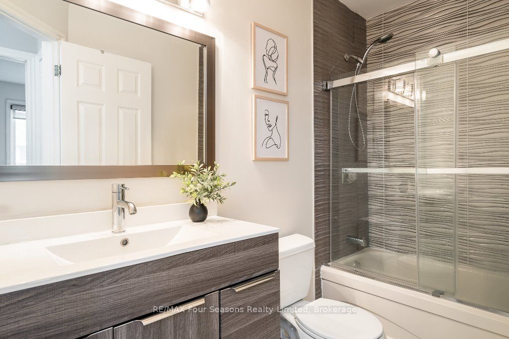 25 Starboard Road #25