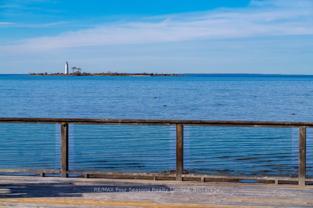 25 Starboard Road #25