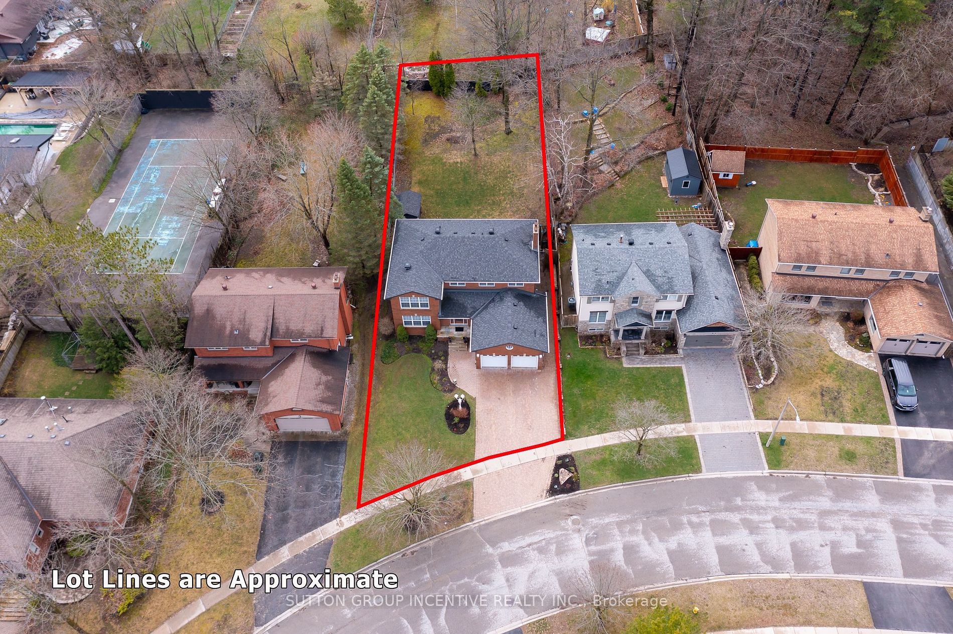 18 Valley Drive
