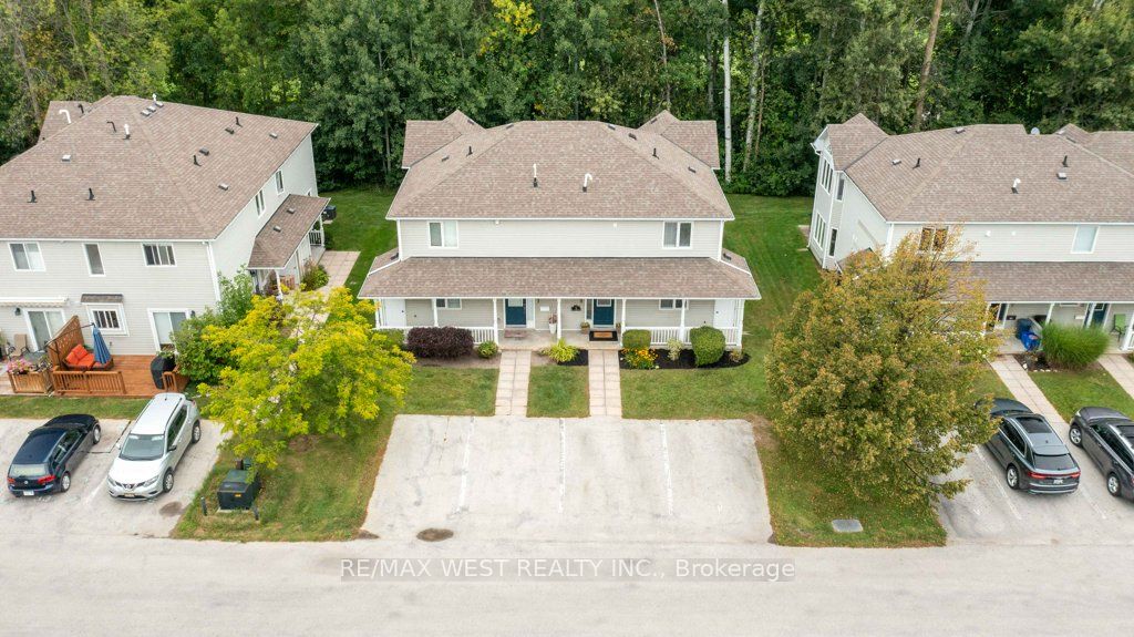 29 Sundial Crt, #15