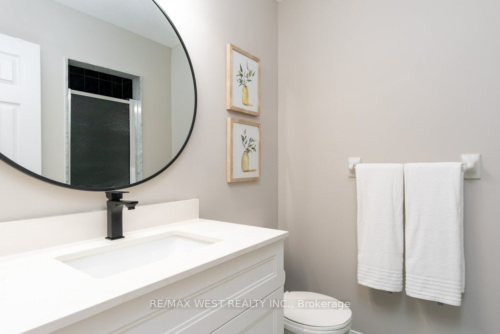 29 Sundial Crt, #15