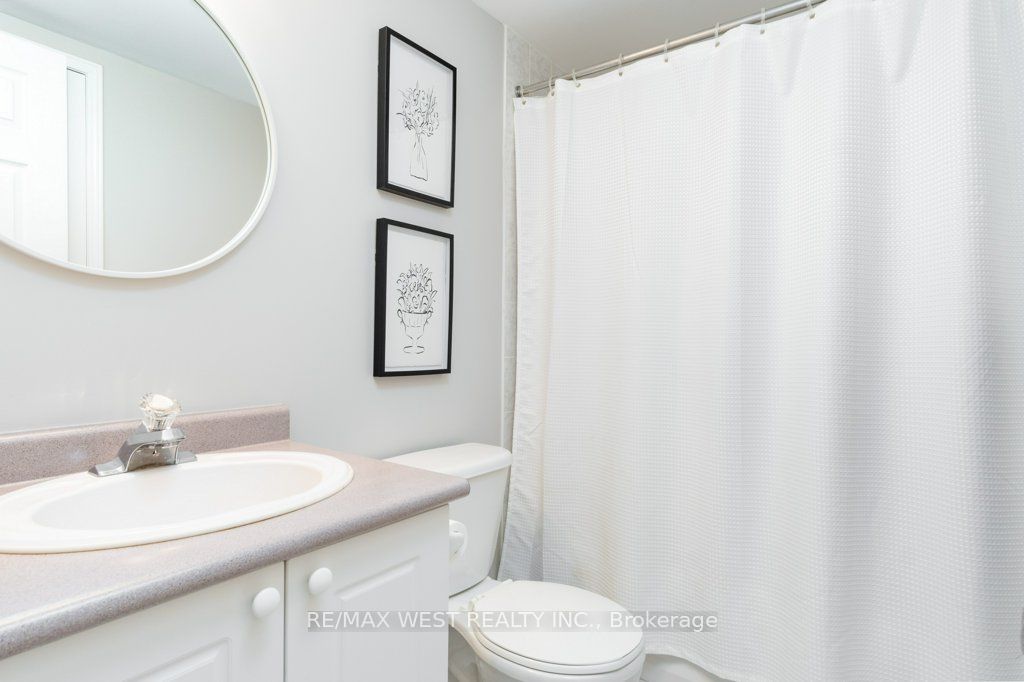 29 Sundial Crt, #15