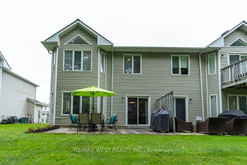 29 Sundial Crt, #15