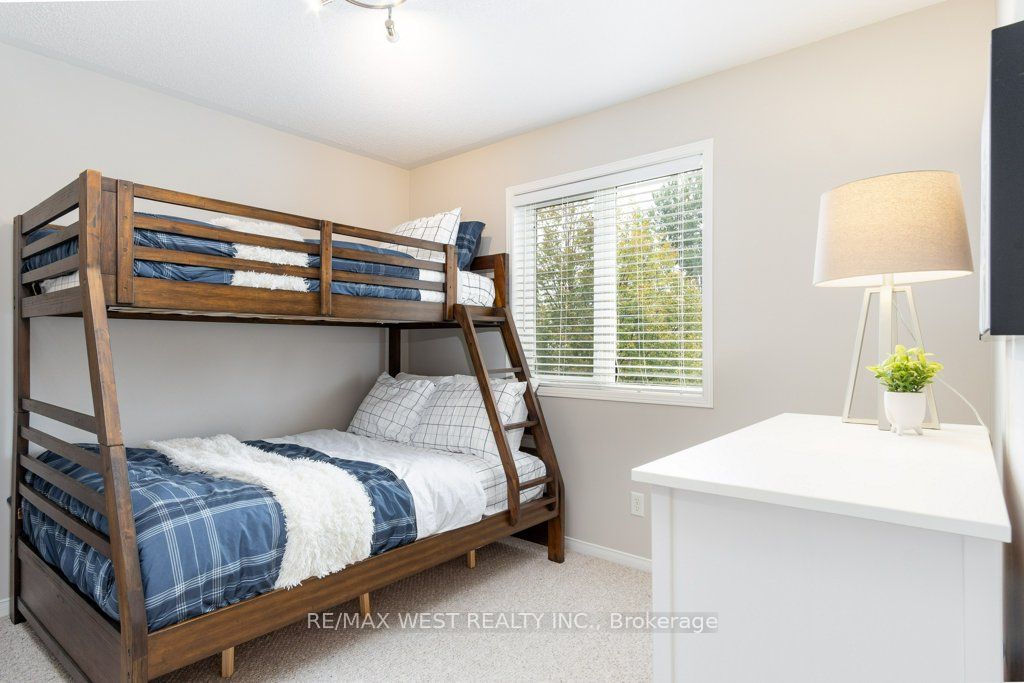 29 Sundial Crt, #15