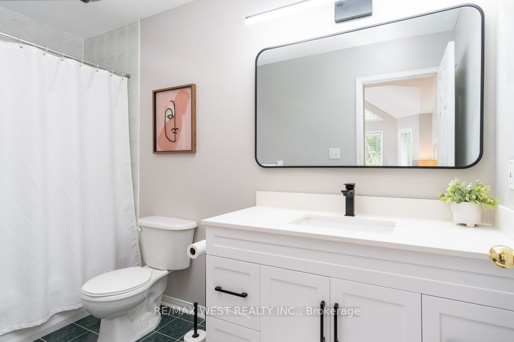 29 Sundial Crt, #15