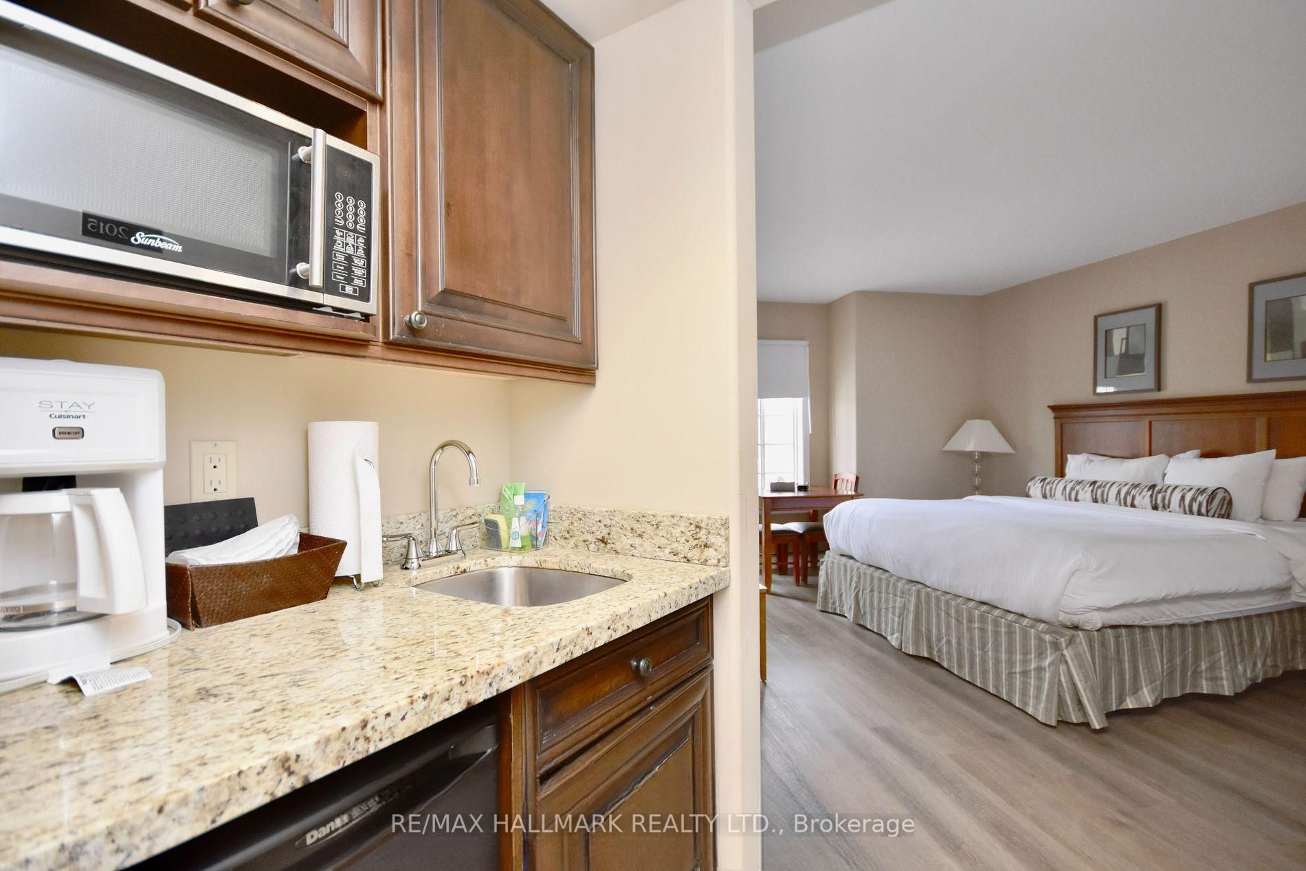 90 Highland Drive #2014/15