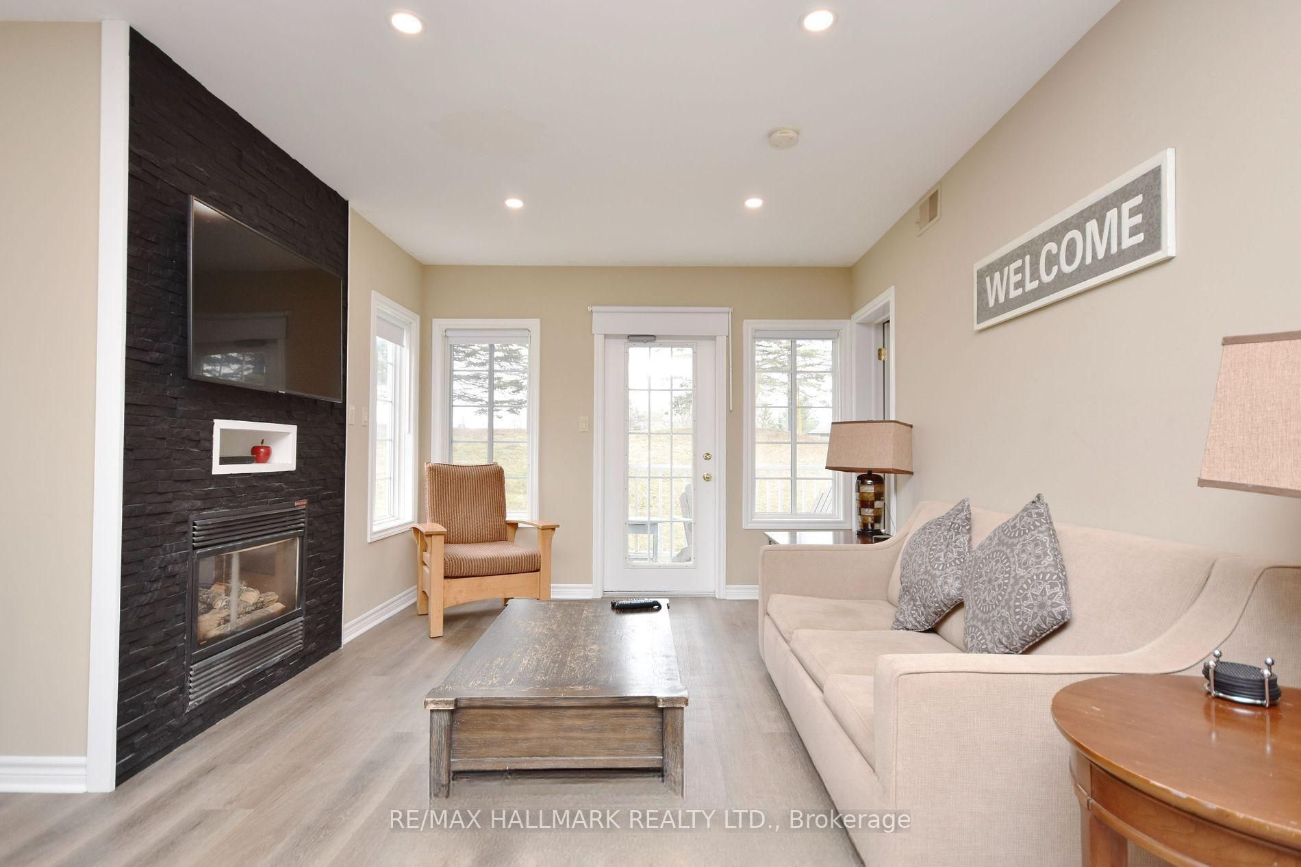 90 Highland Drive #2014/15