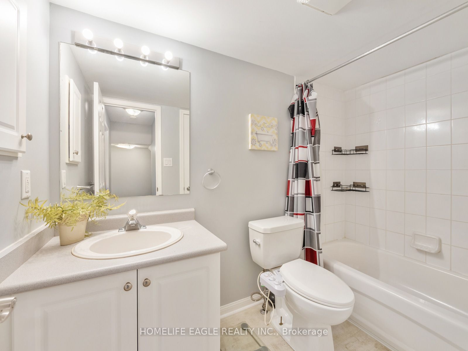 235 Ferndale Dr S, #13