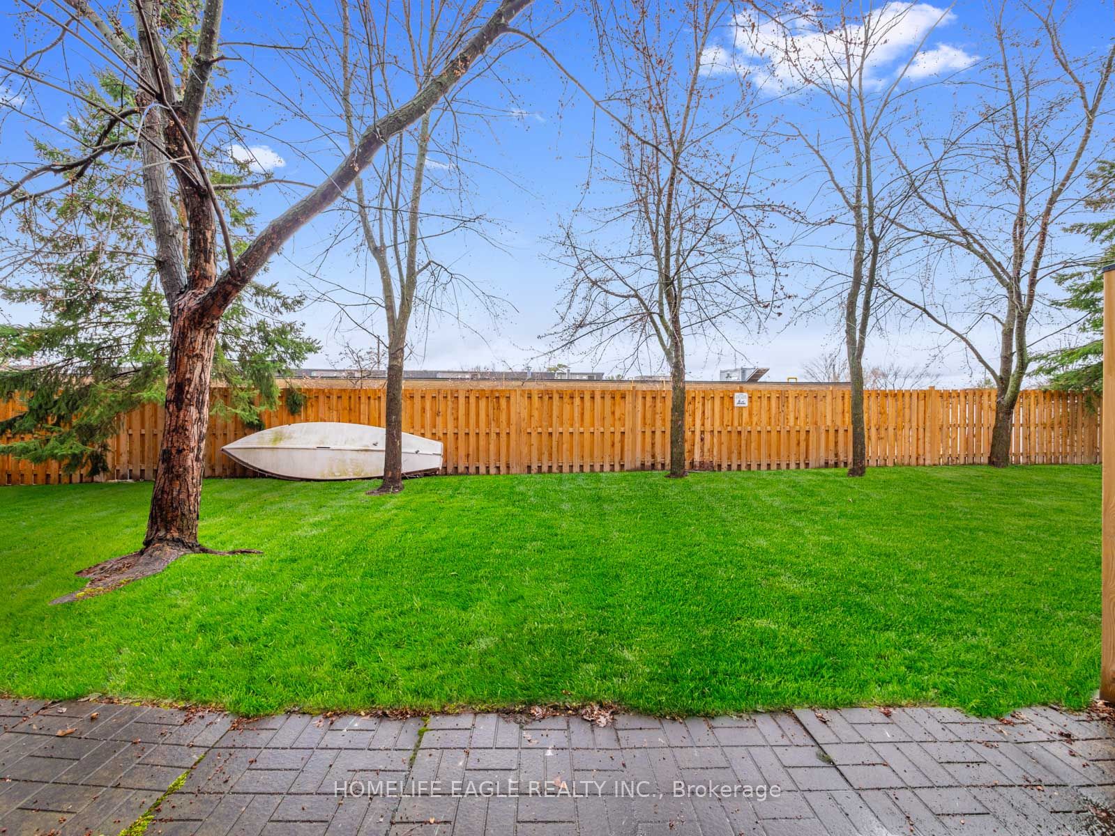 235 Ferndale Dr S, #13