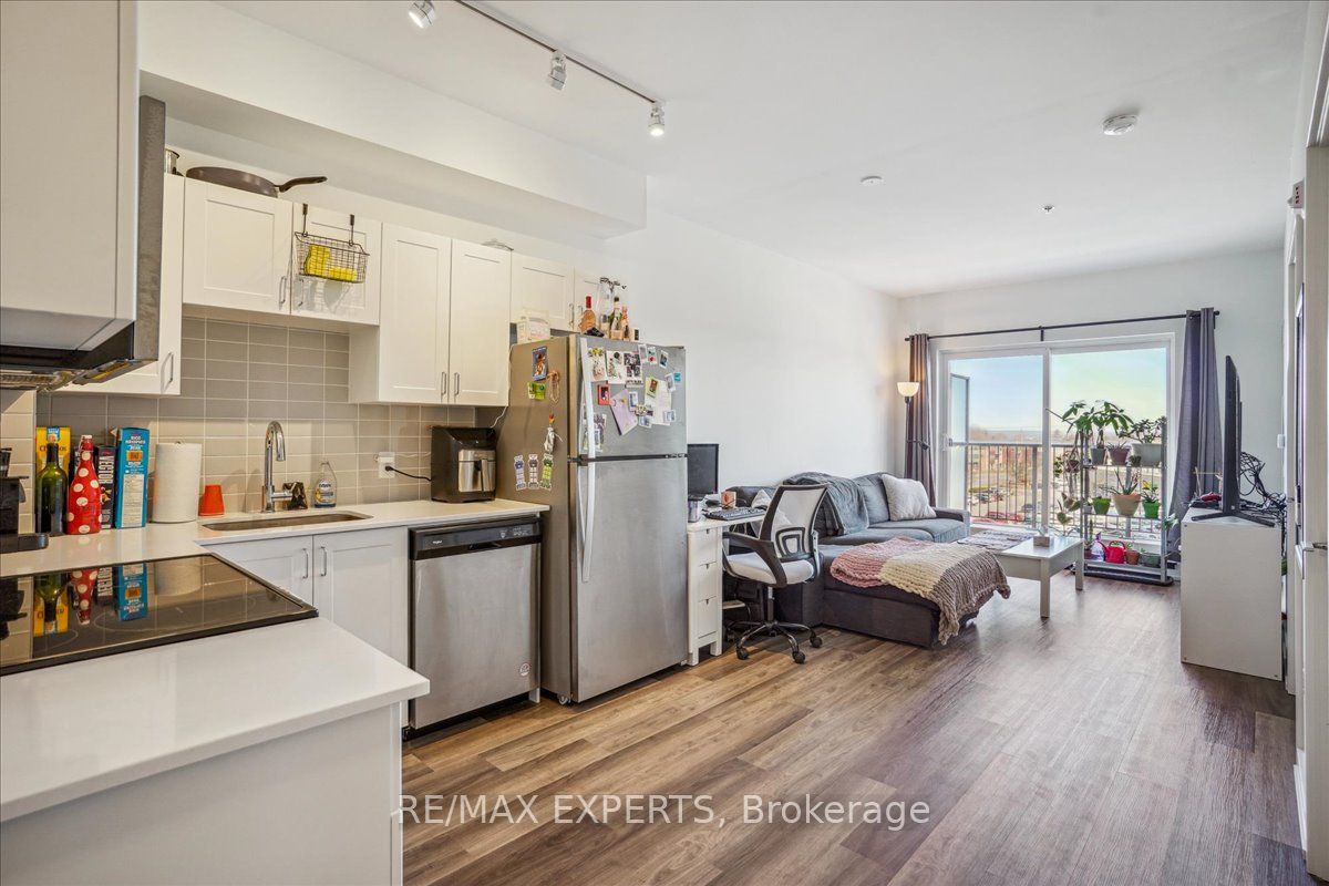 430 Essa Road, #419