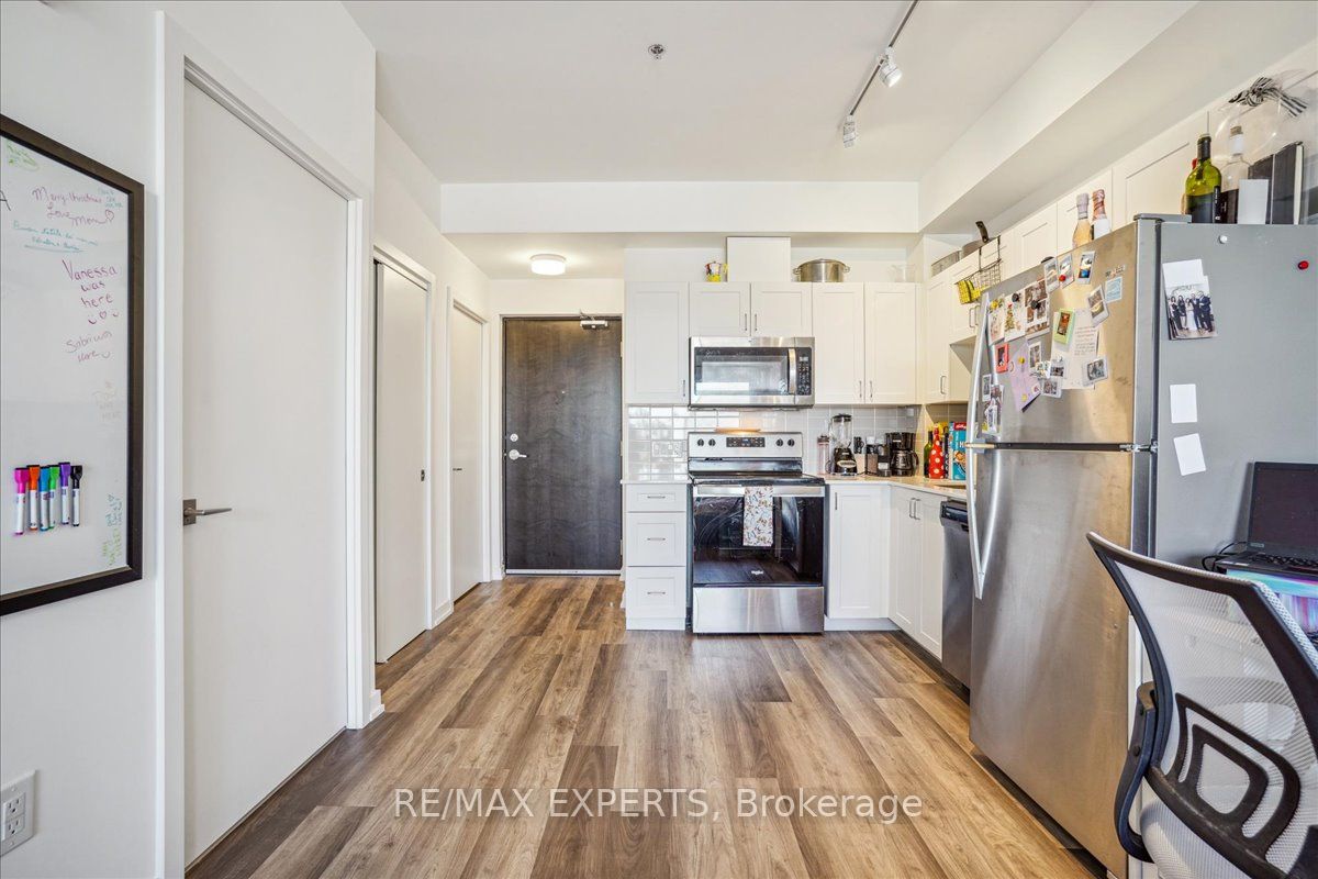 430 Essa Road, #419