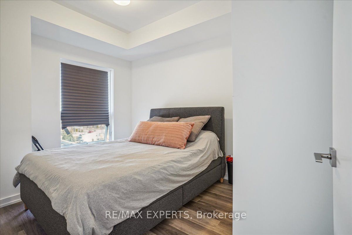 430 Essa Road, #419