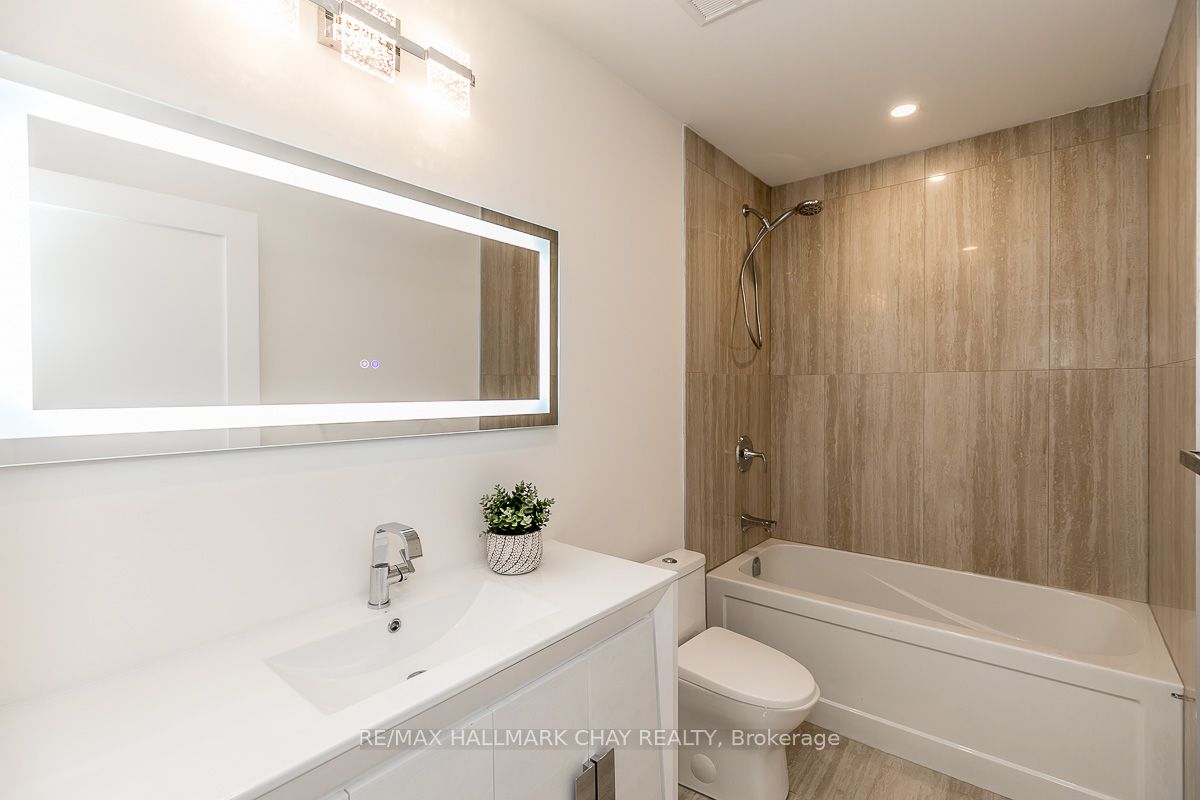 2 Toronto St, #509
