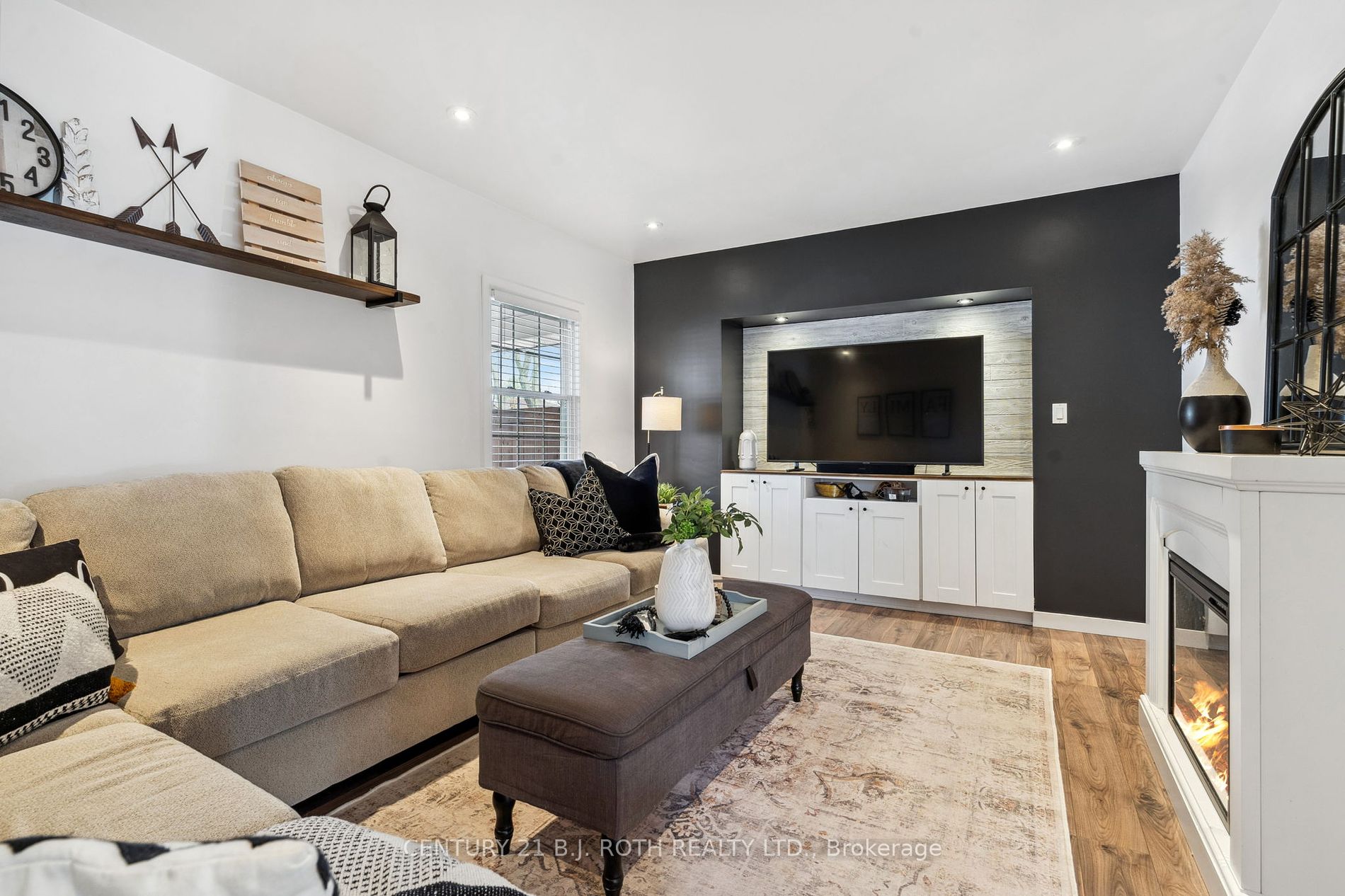 14 Argyle Ave