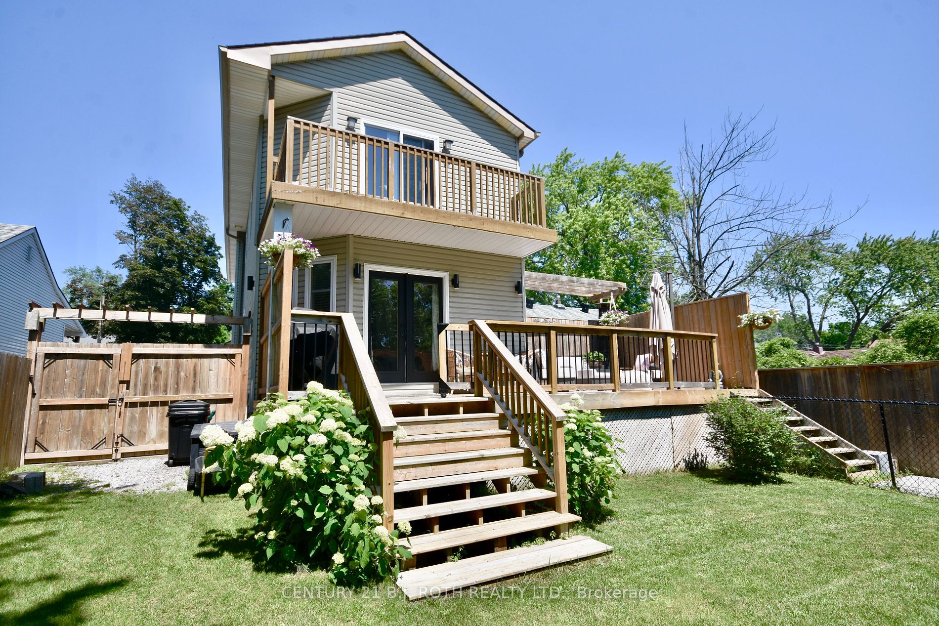 14 Argyle Ave