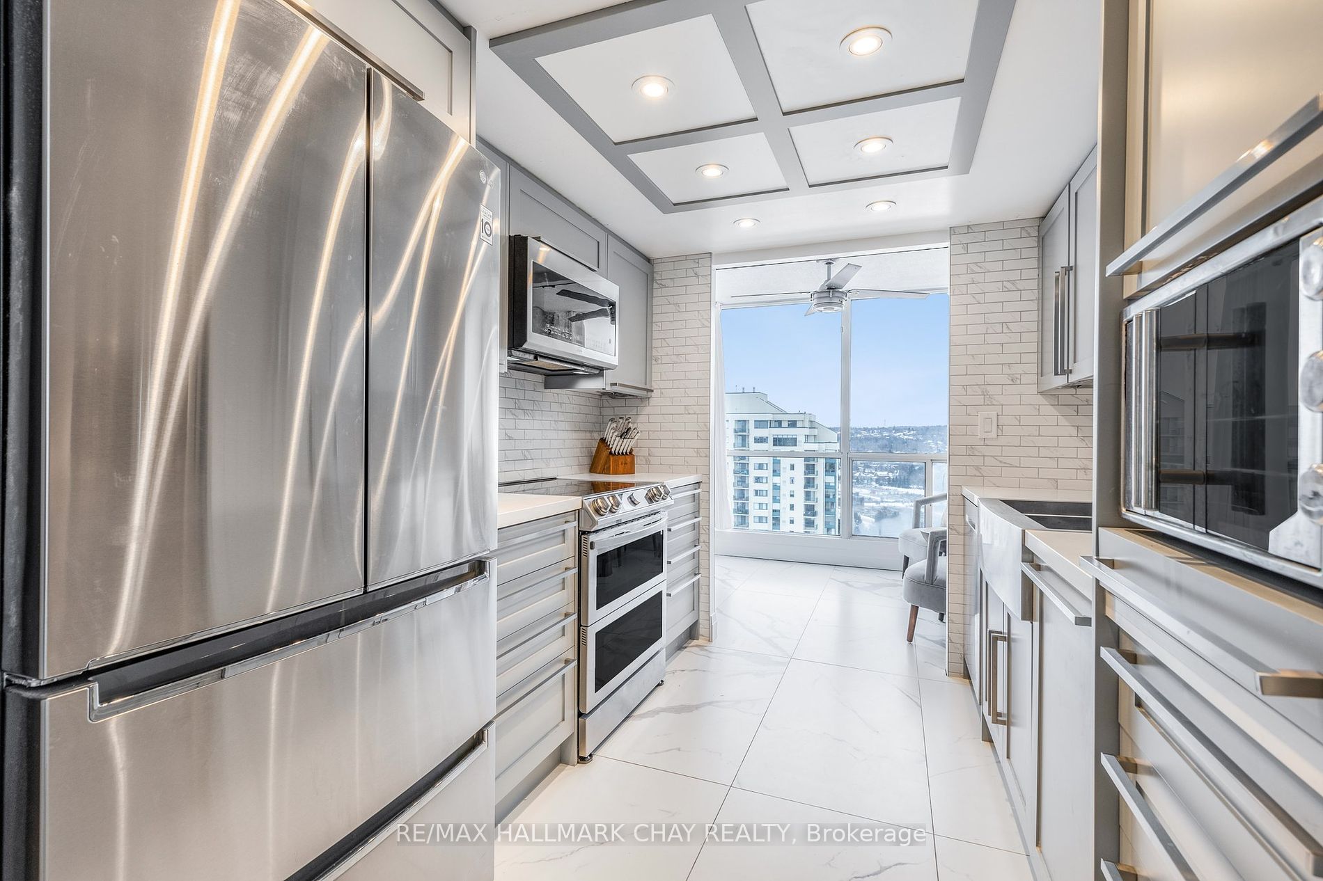 65 Ellen Street, #1208